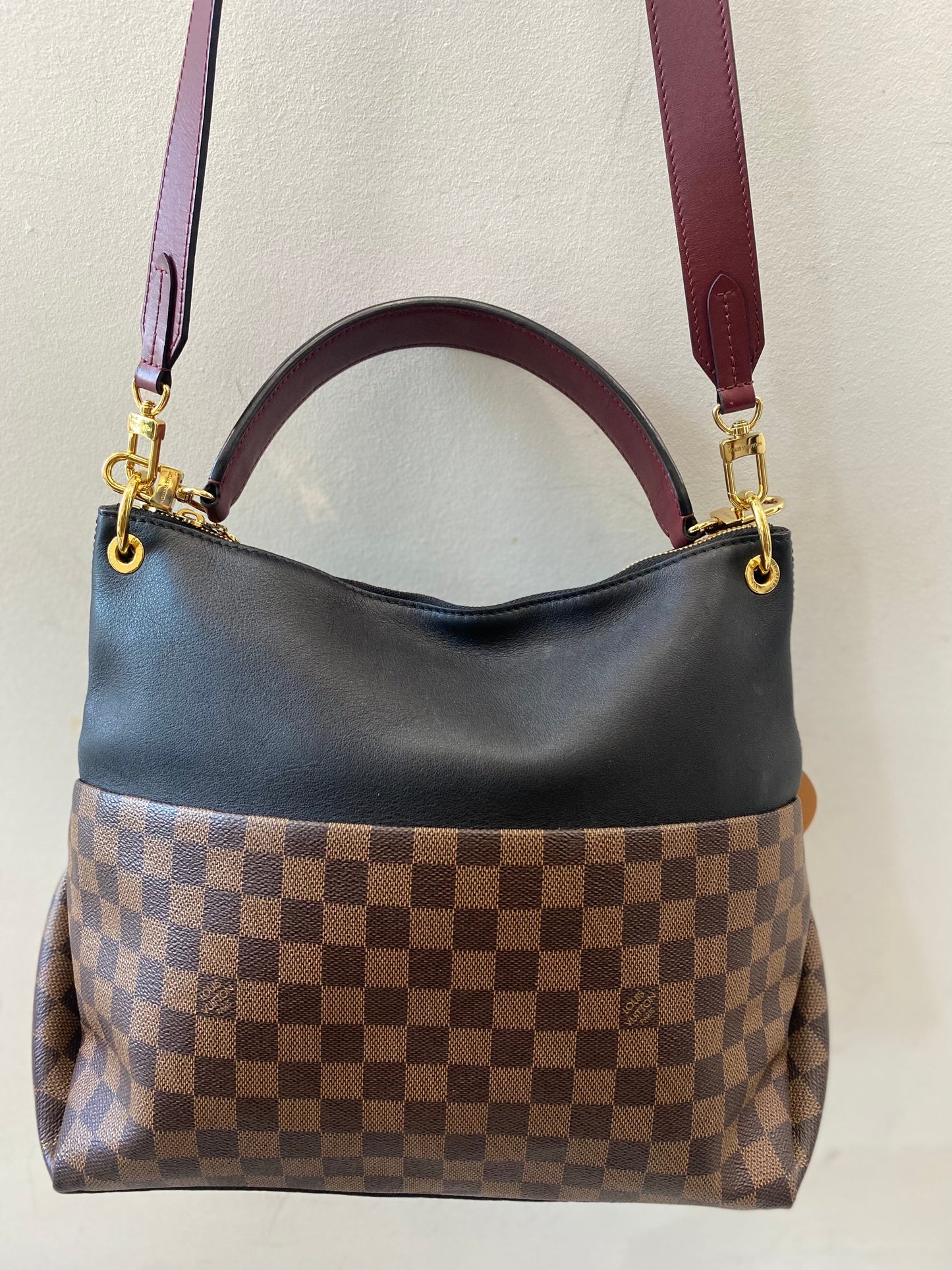 LOUIS VUITTON DAMIER EBENE MAIDA HOBO BAG NOIR