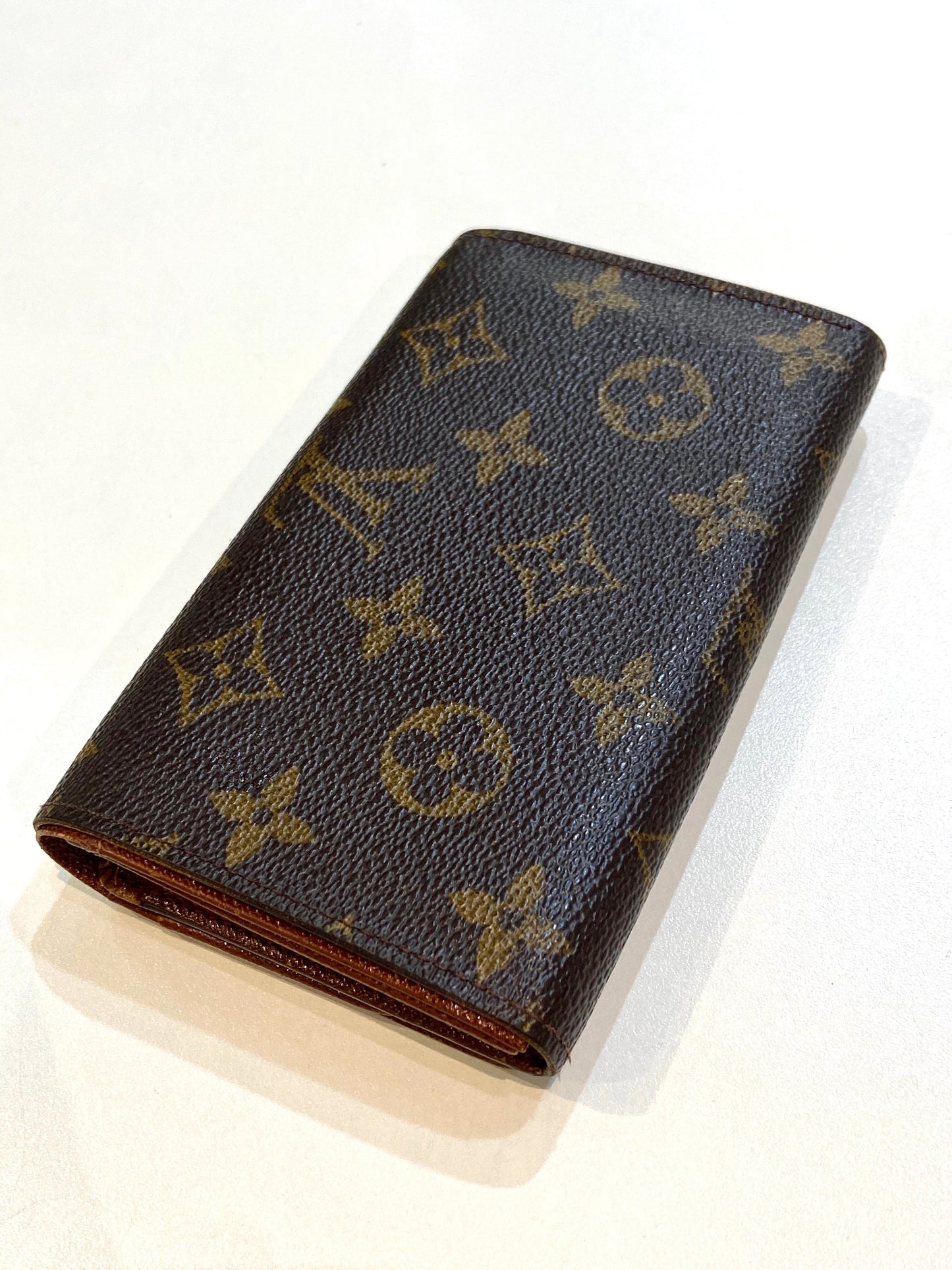 LOUIS VUITTON MONGRAM PORTE MONNAIE TRESOR WALLET
