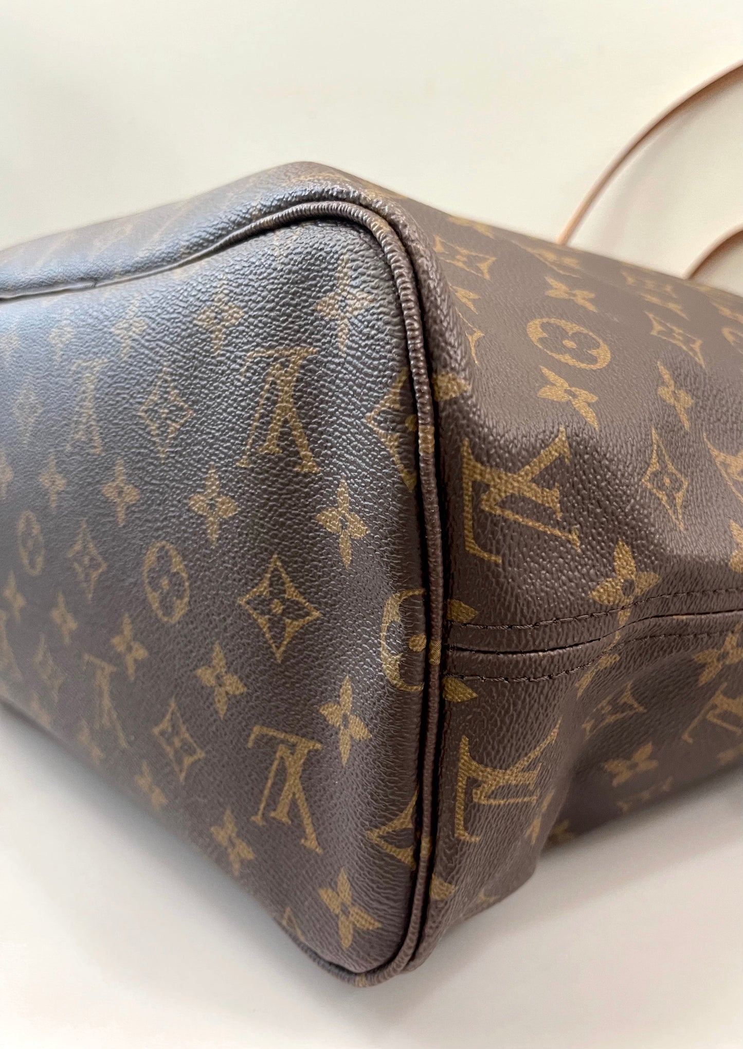 LOUIS VUITTON MONOGRAM NEVERFULL MM TOTE BAG