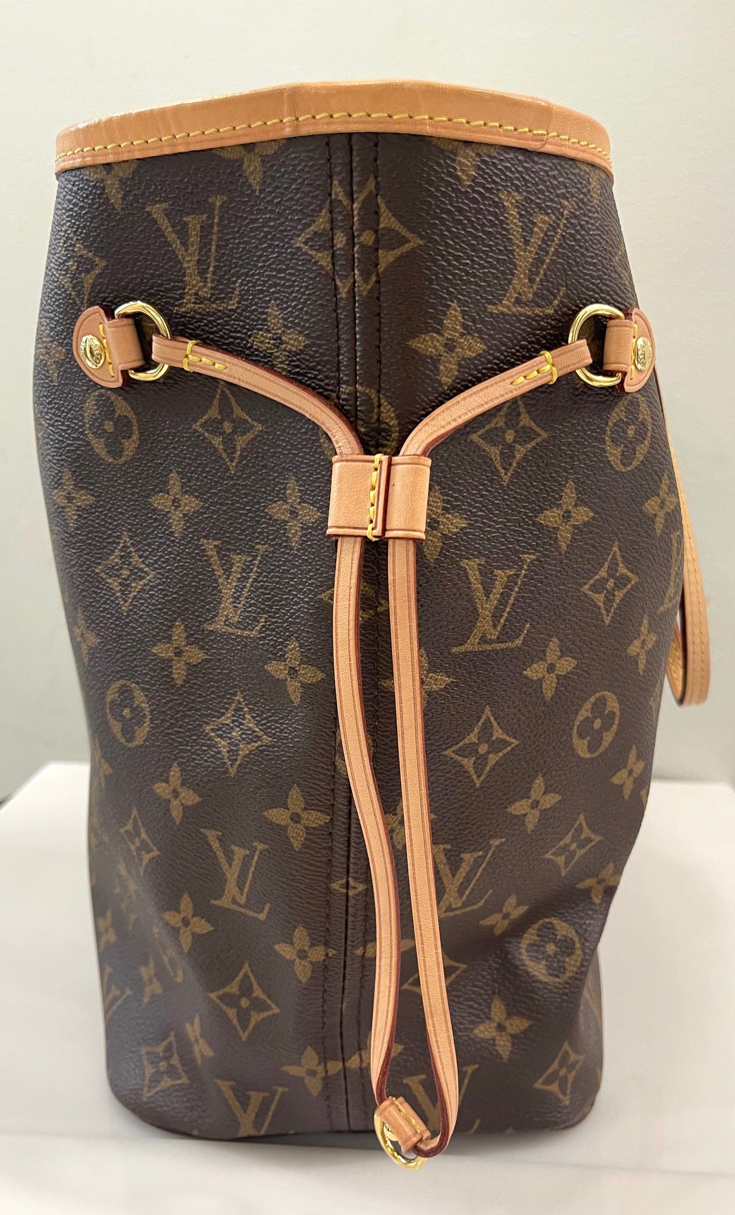 LOUIS VUITTON MONOGRAM NEVERFULL MM TOTE BAG