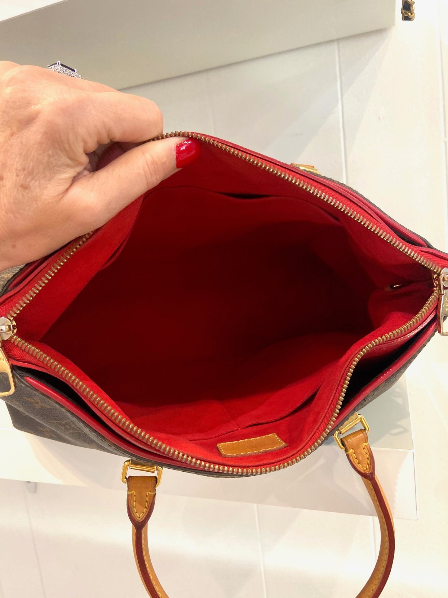 LOUIS VUITTON MONOGRAM PALLAS TOTE BAG