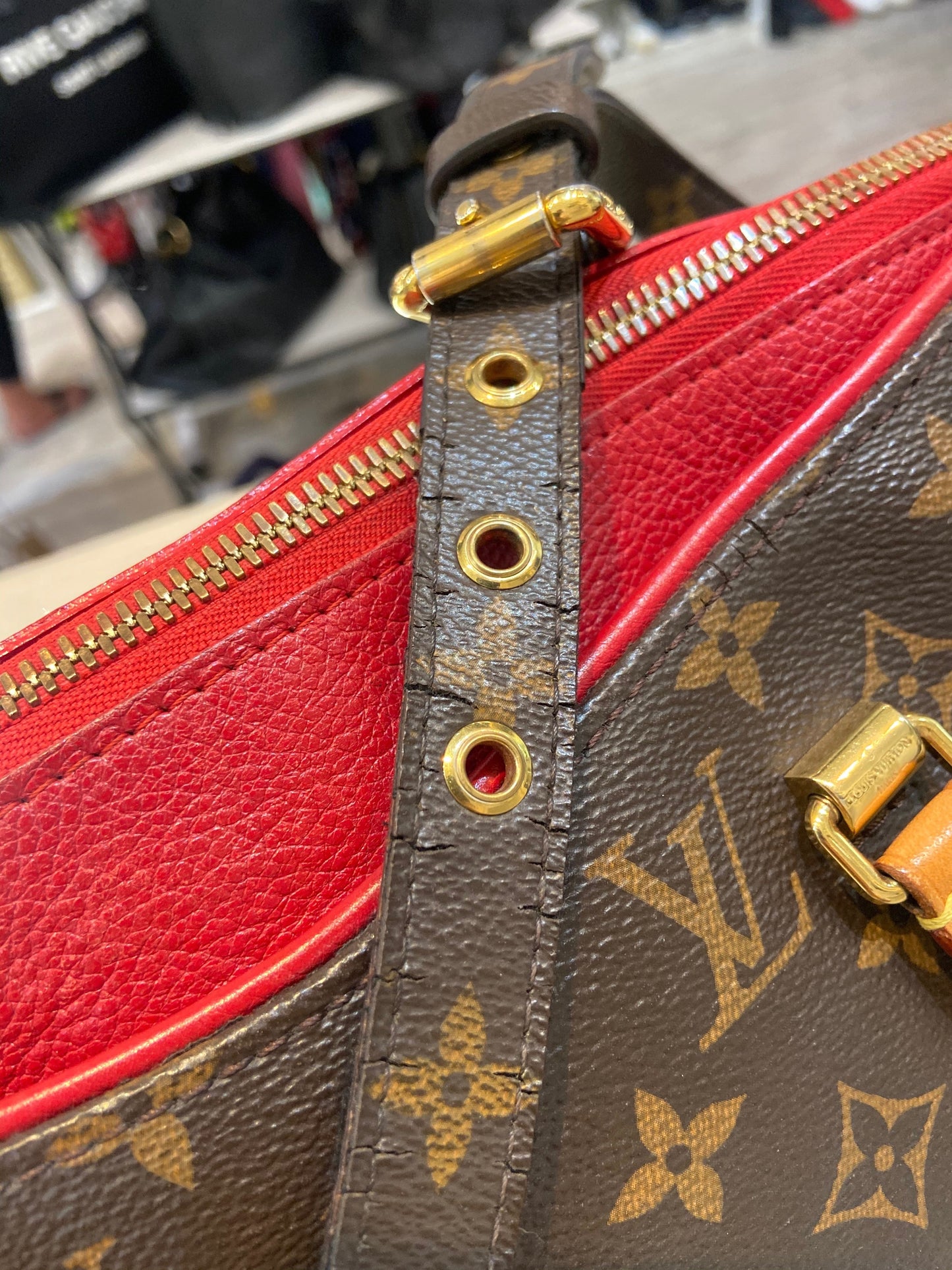 LOUIS VUITTON MONOGRAM PALLAS TOTE BAG