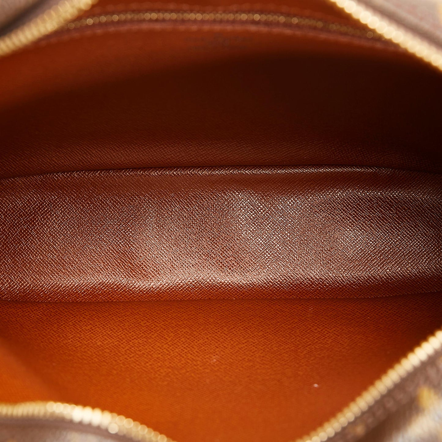 Louis Vuitton Monogram Trocadero 27 (SHG-BcdmuK)