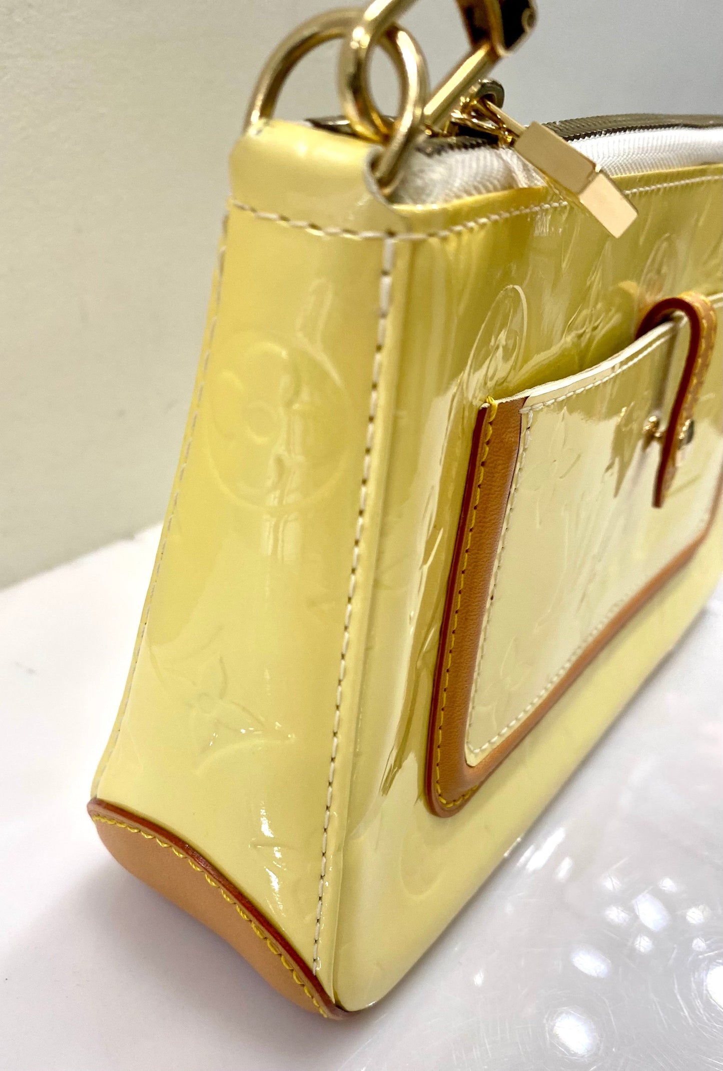 LOUIS VUITTON MONOGRAM VERNIS MALLORY SQUARE HANDBAG