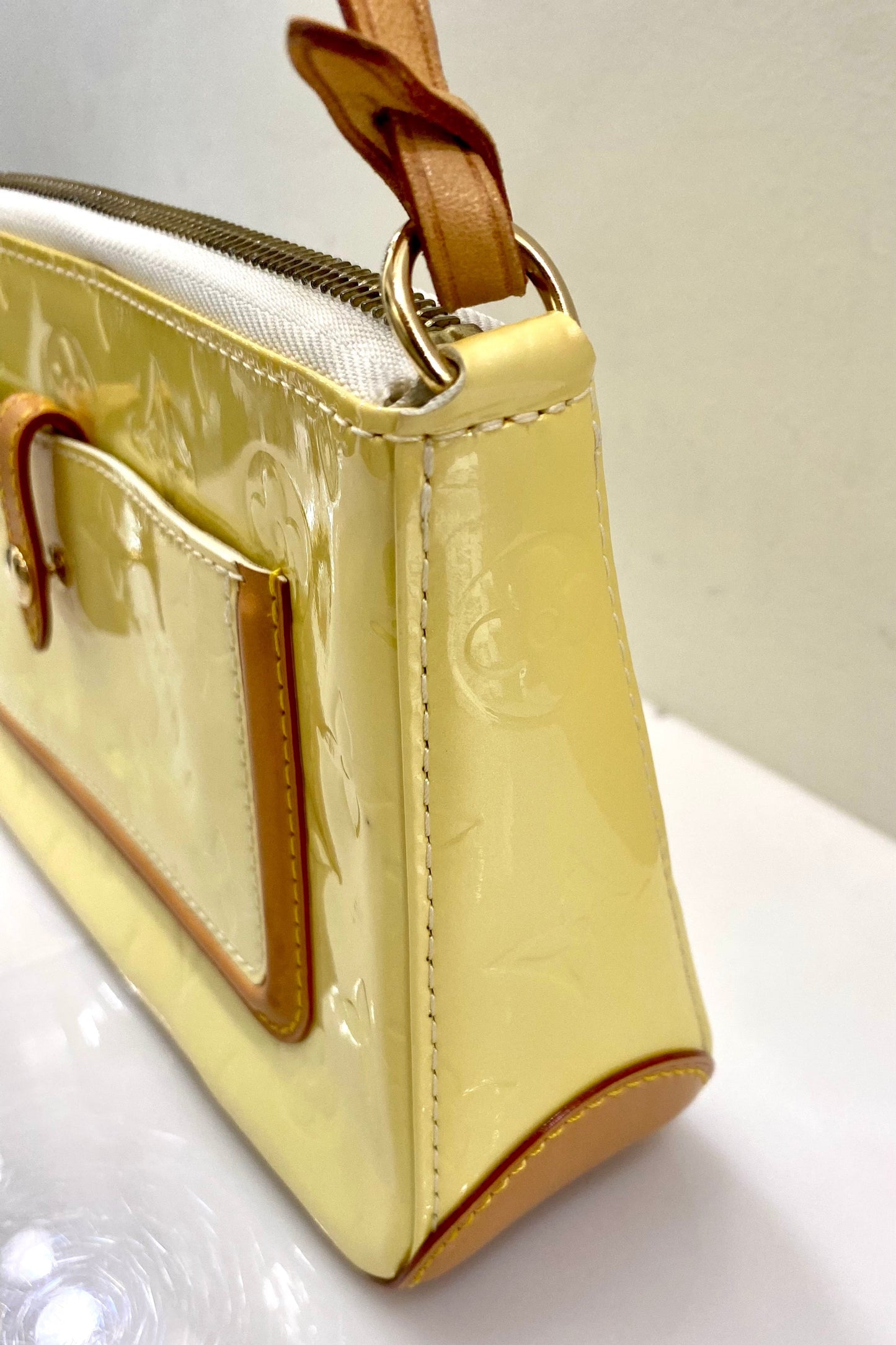 LOUIS VUITTON MONOGRAM VERNIS MALLORY SQUARE HANDBAG