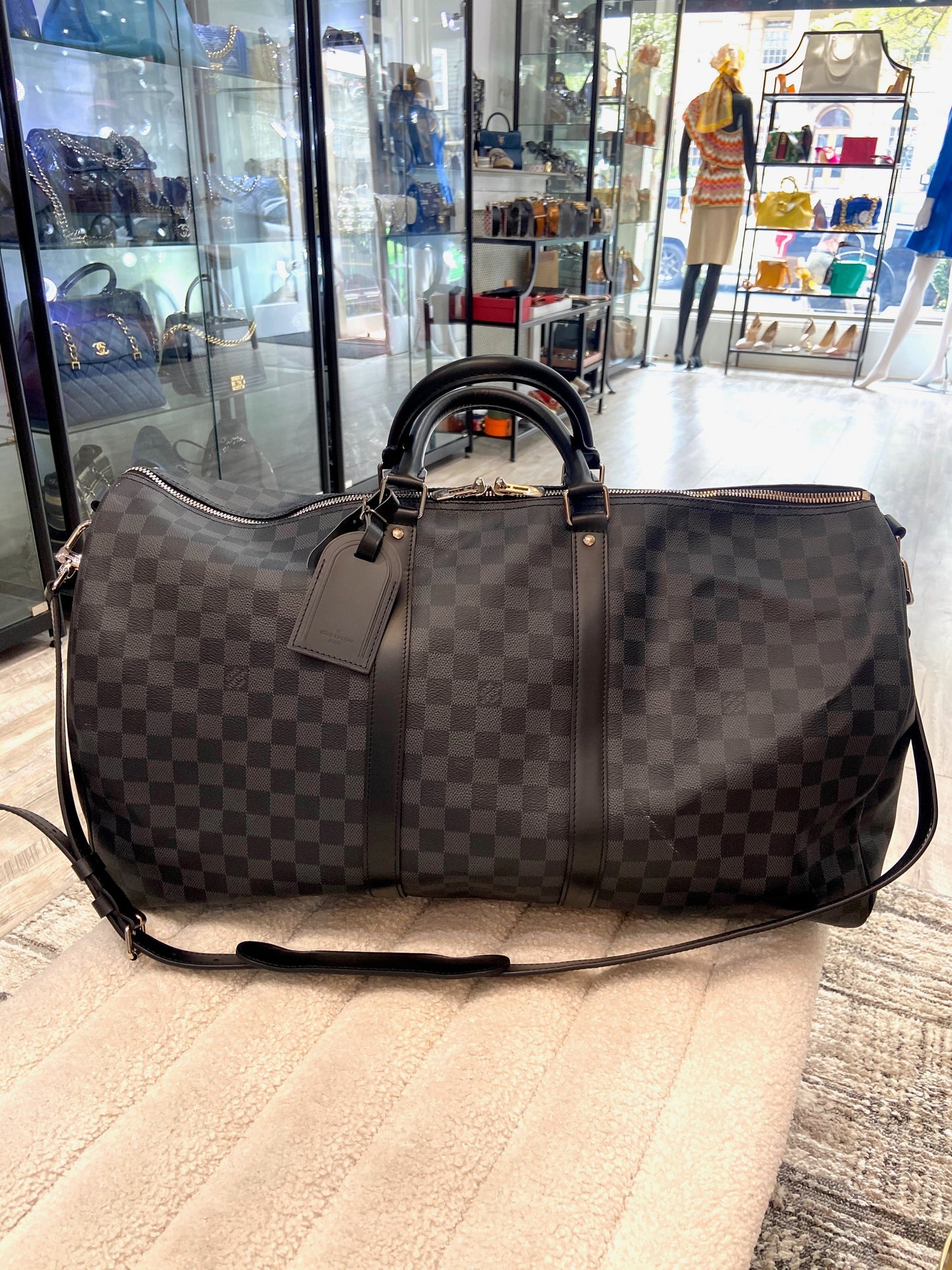 LOUIS VUITTON DAMIER GRAPHITE KEEPALL BANDOULIÈRE 55 BAG