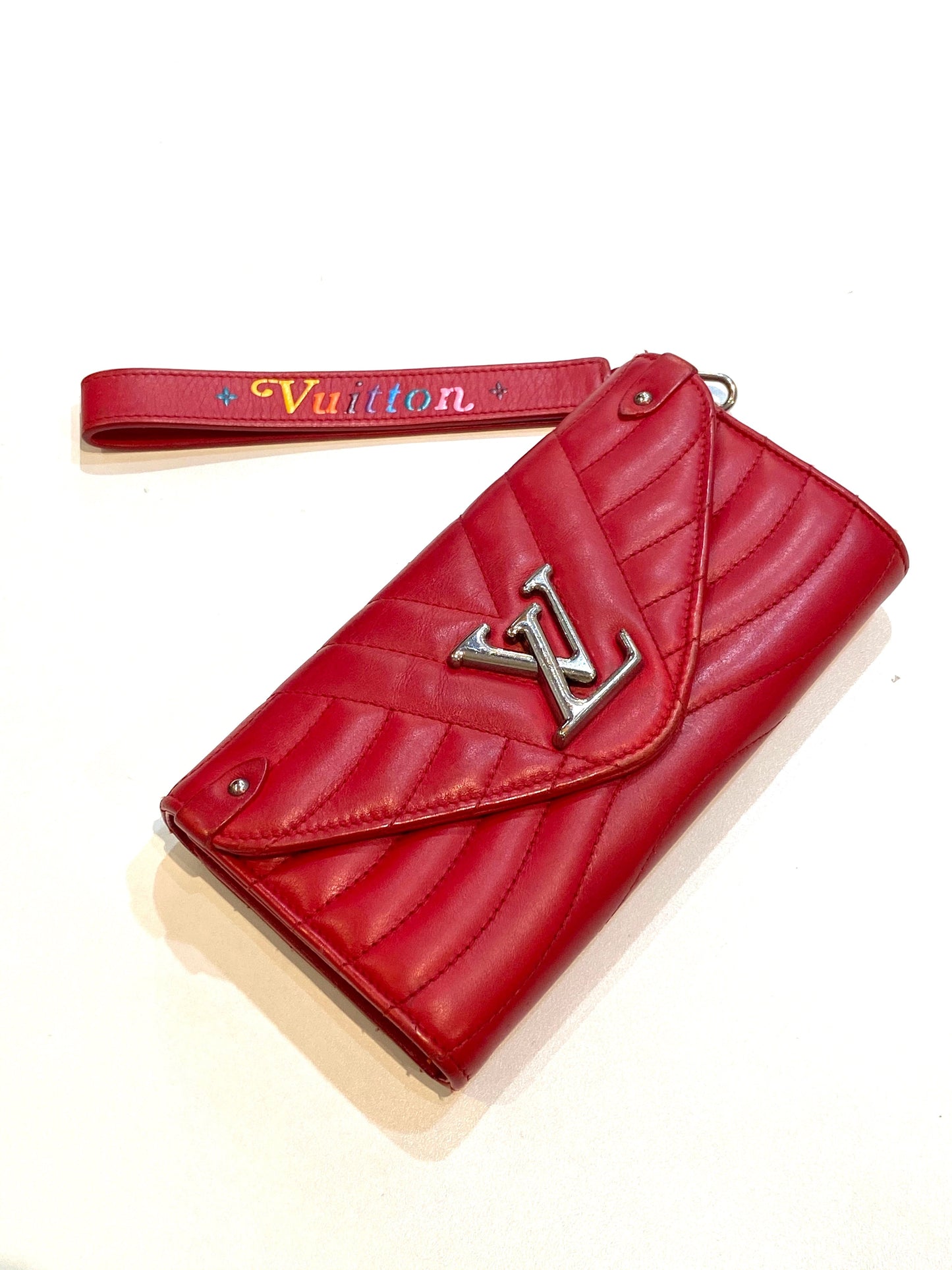 LOUIS VUITTON NEW WAVE LONG CALFSKIN WALLET WRISTLET