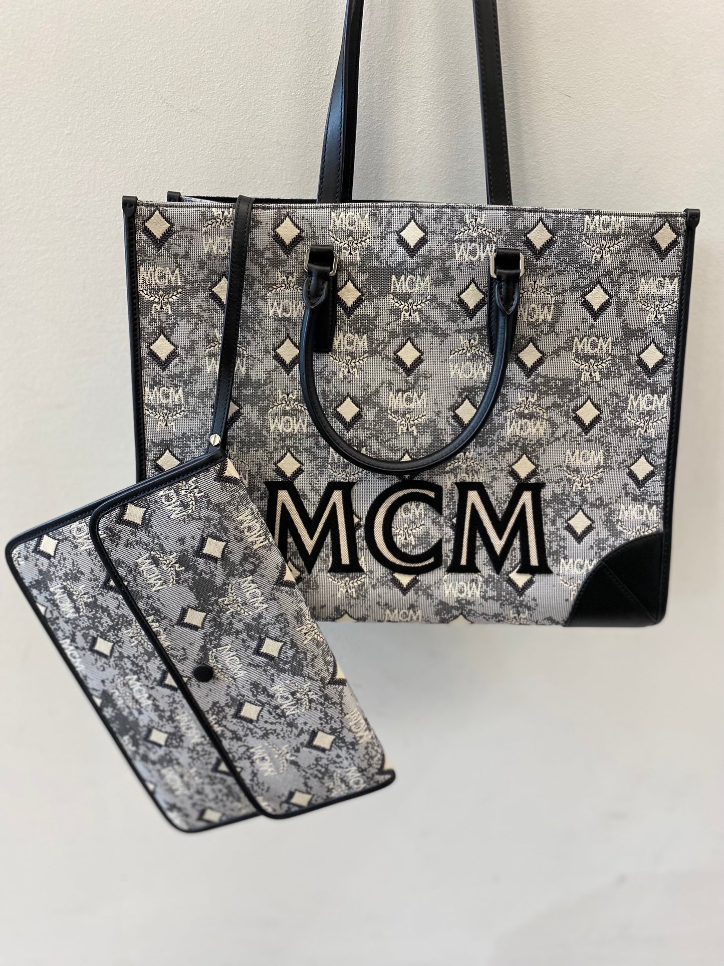 MCM JACQUARD LOGO TOTE BAG WITH POUCH