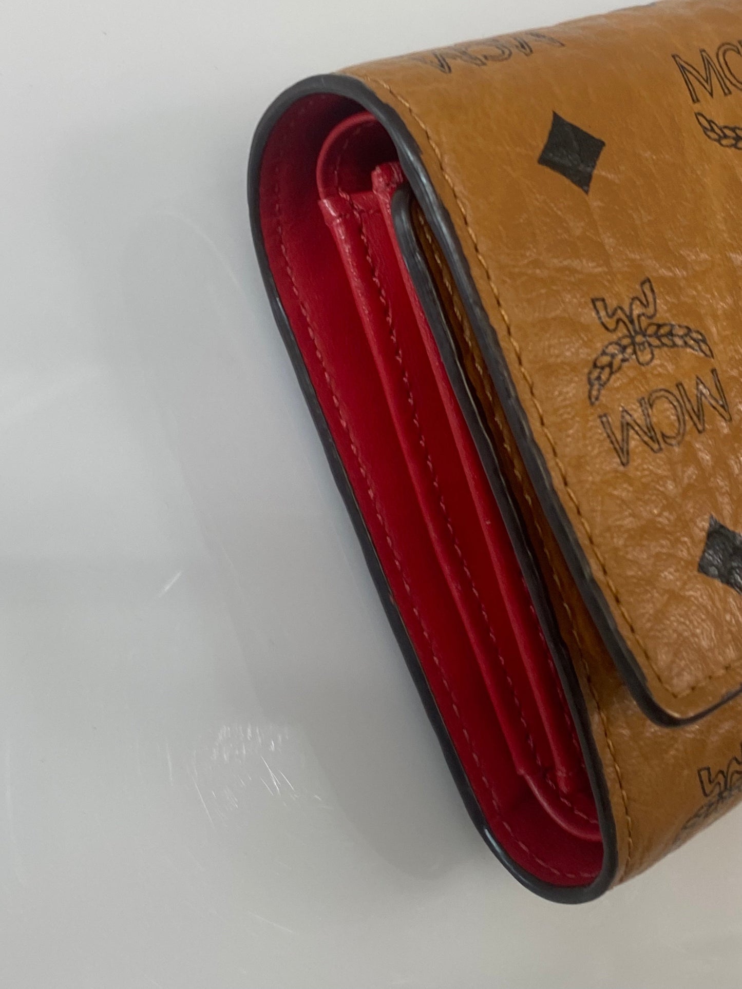 MCM VISETOS THREE FOLD WALLET