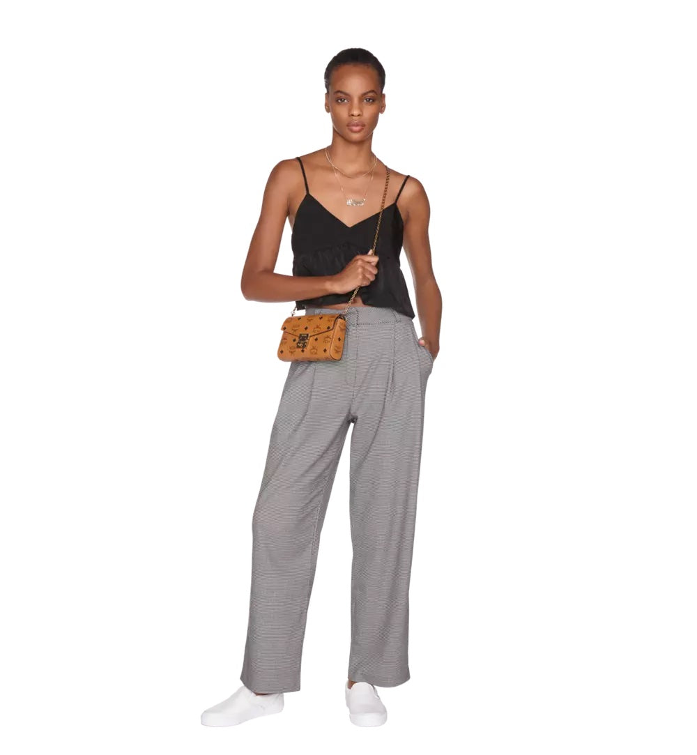 MCM VISETOS PATRICIA WALLET ON A CHAIN