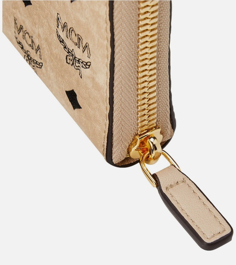 MCM VISTOES LARGE ZIP AROUND WALLET