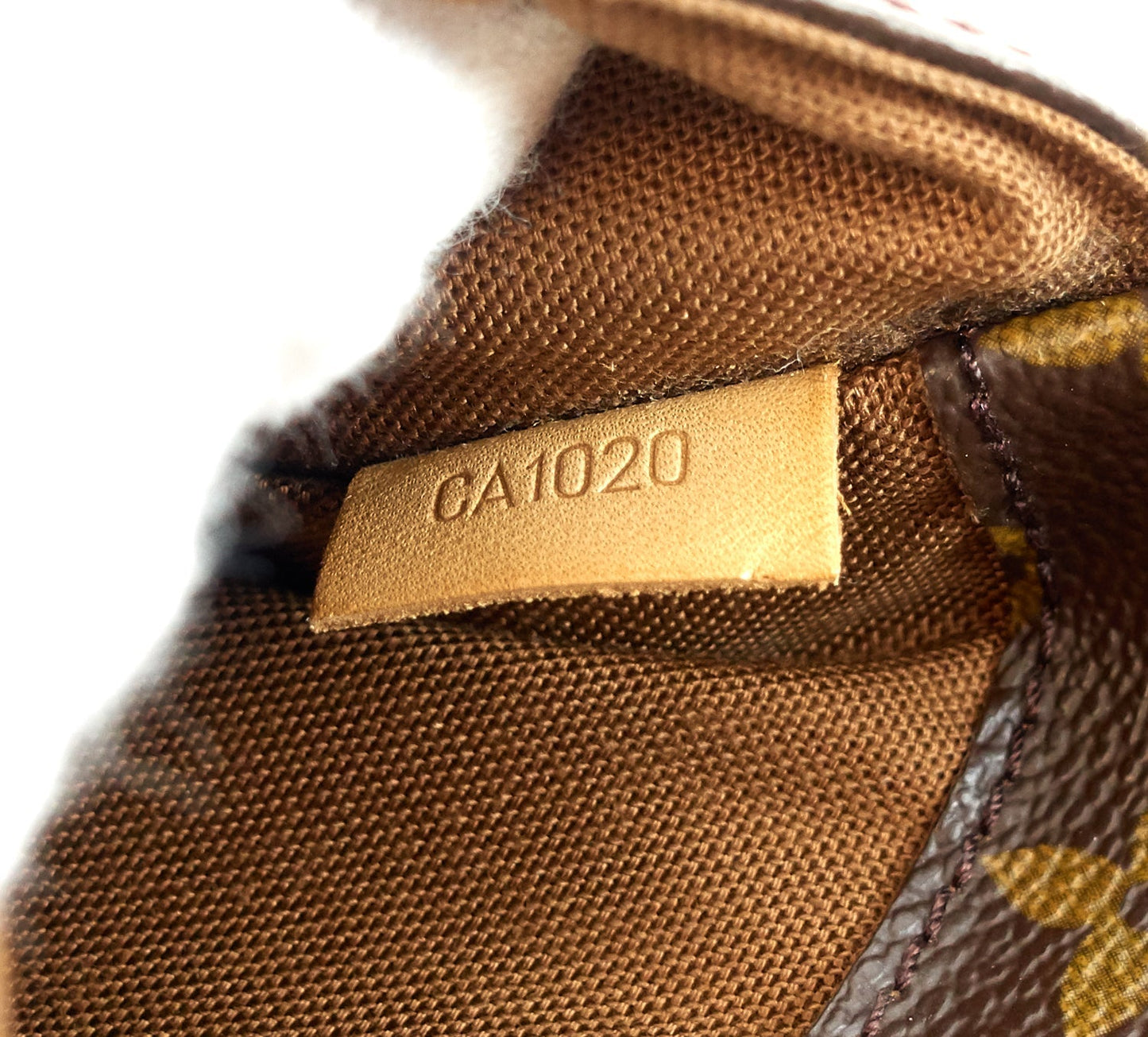 Louis Vuitto Pochette Gange Monogram Canvas Messenger Bag
