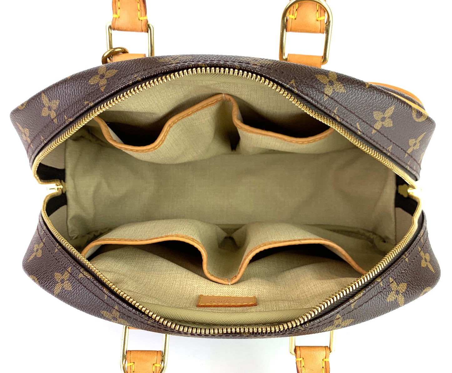 Louis Vuitto Deauville Monogram Canvas Handbag