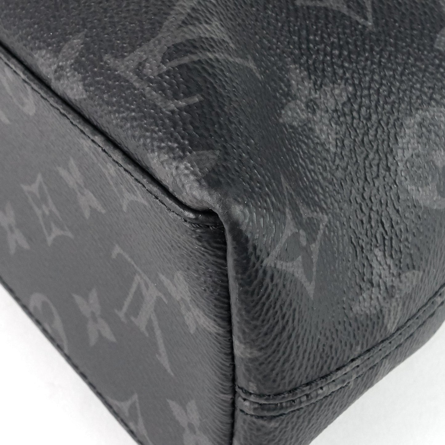 Louis Vuitto Odyssey Monogram Eclipse Canvas Bag
