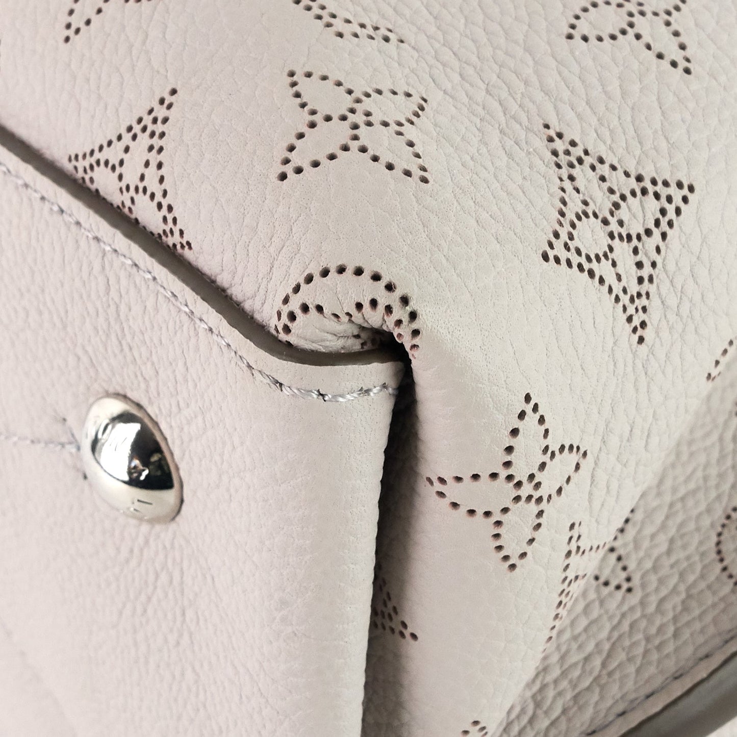 Louis Vuitto Muria Mahina Calfskin Hobo Bag