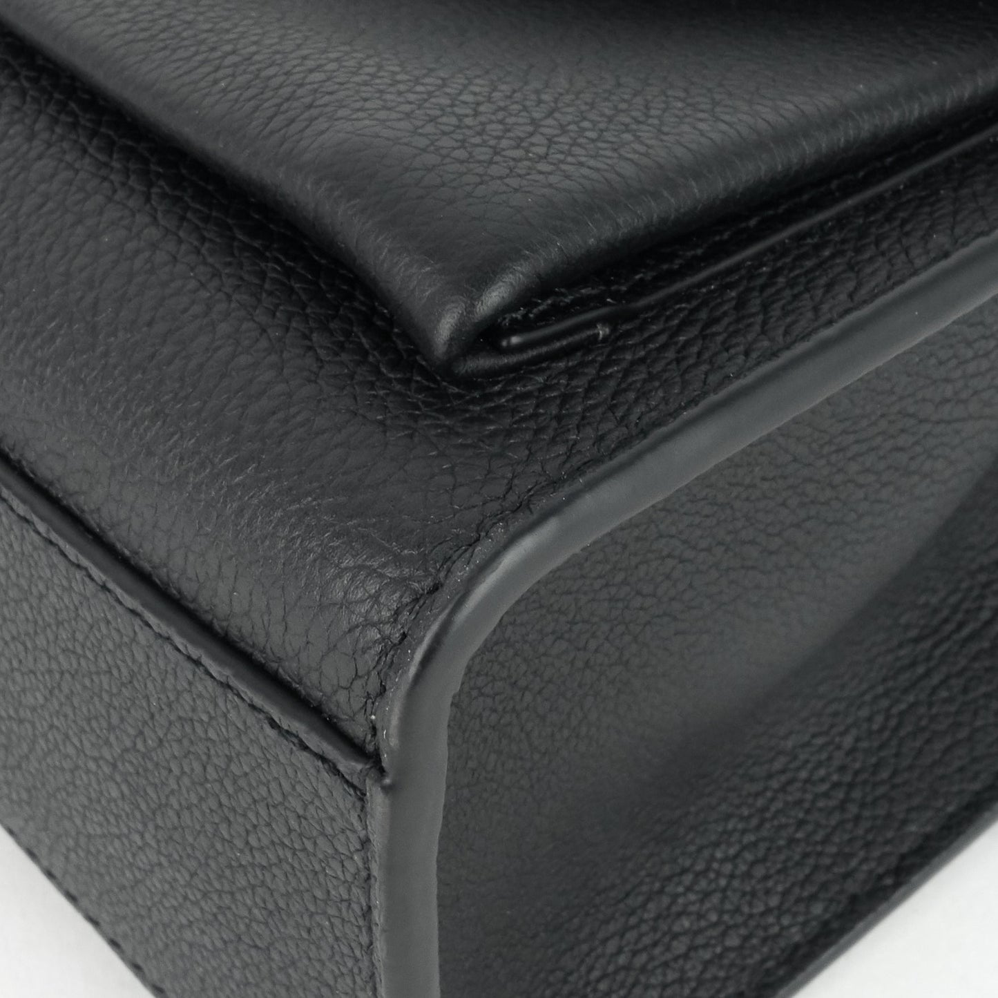 Louis Vuitto MyLockMe Calfskin Leather Chain Bag