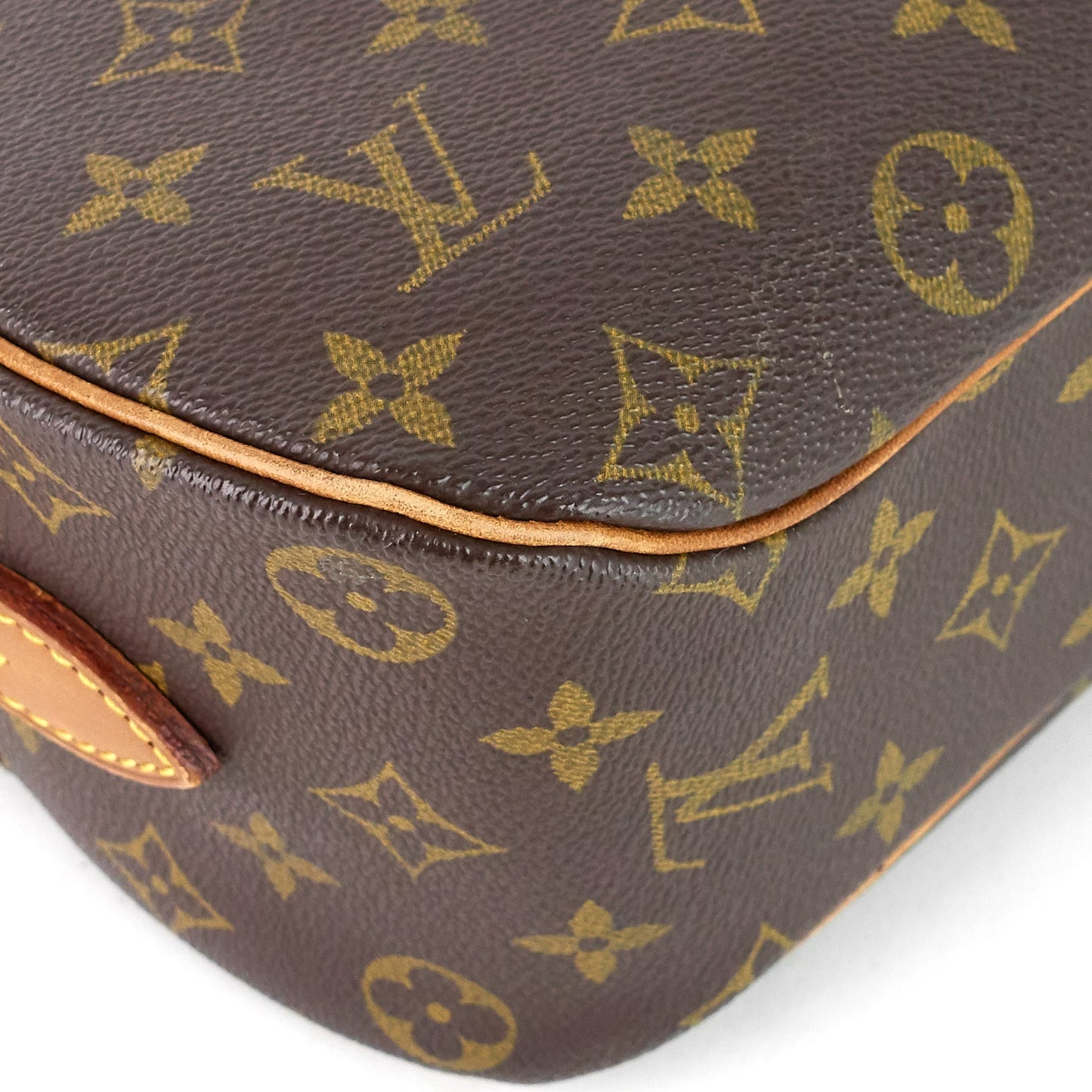 Louis Vuitto Blois Monogram Canvas Crossbody Bag