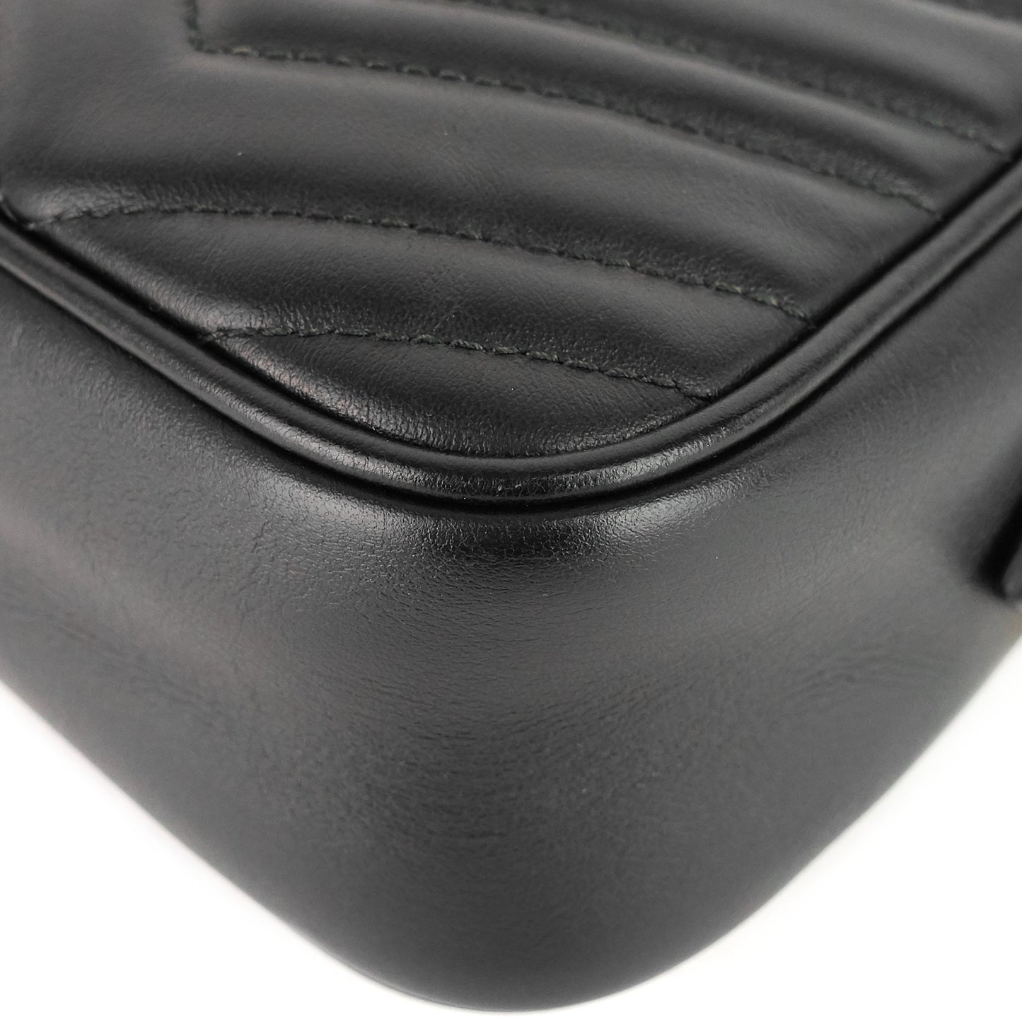 Gucci GG Marmont Small MatelassÃ© Calfskin Shoulder Bag