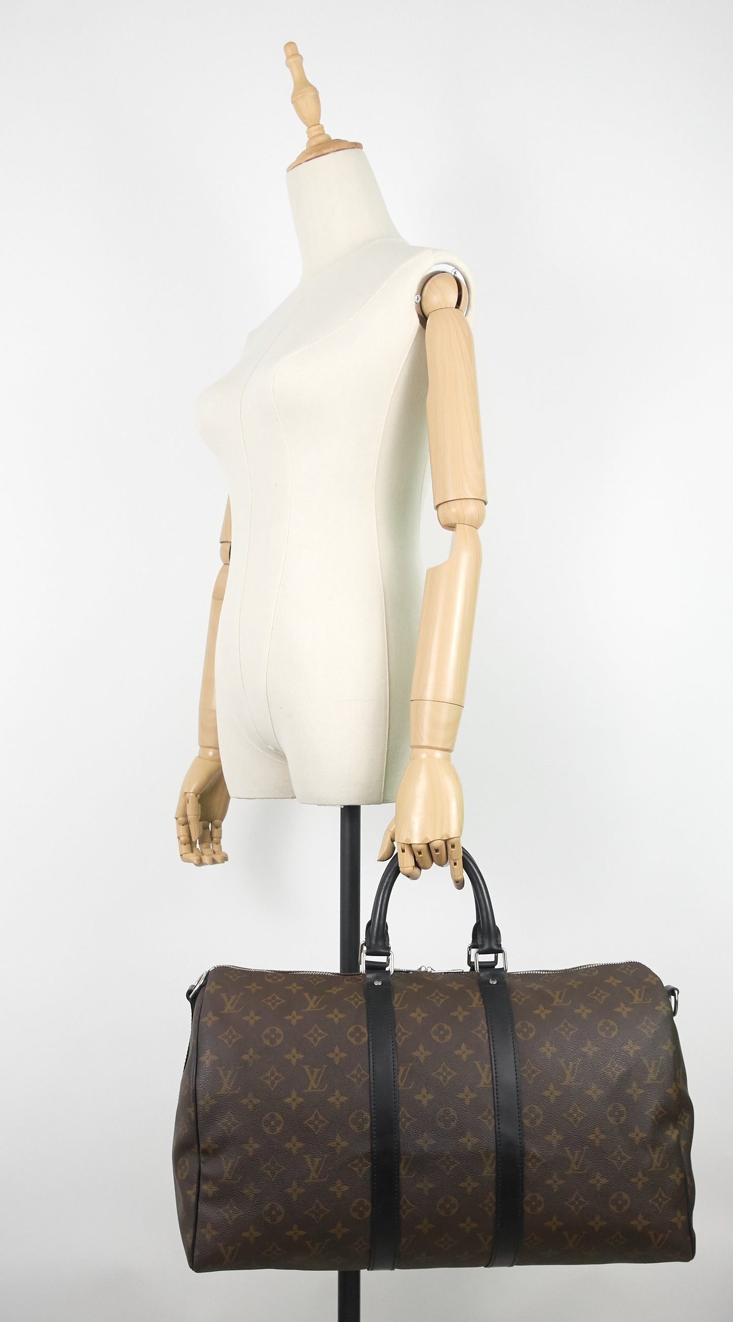 Louis Vuitto Keepall 45 BandouliÃ¨re Macassar Monogram Canvas Bag