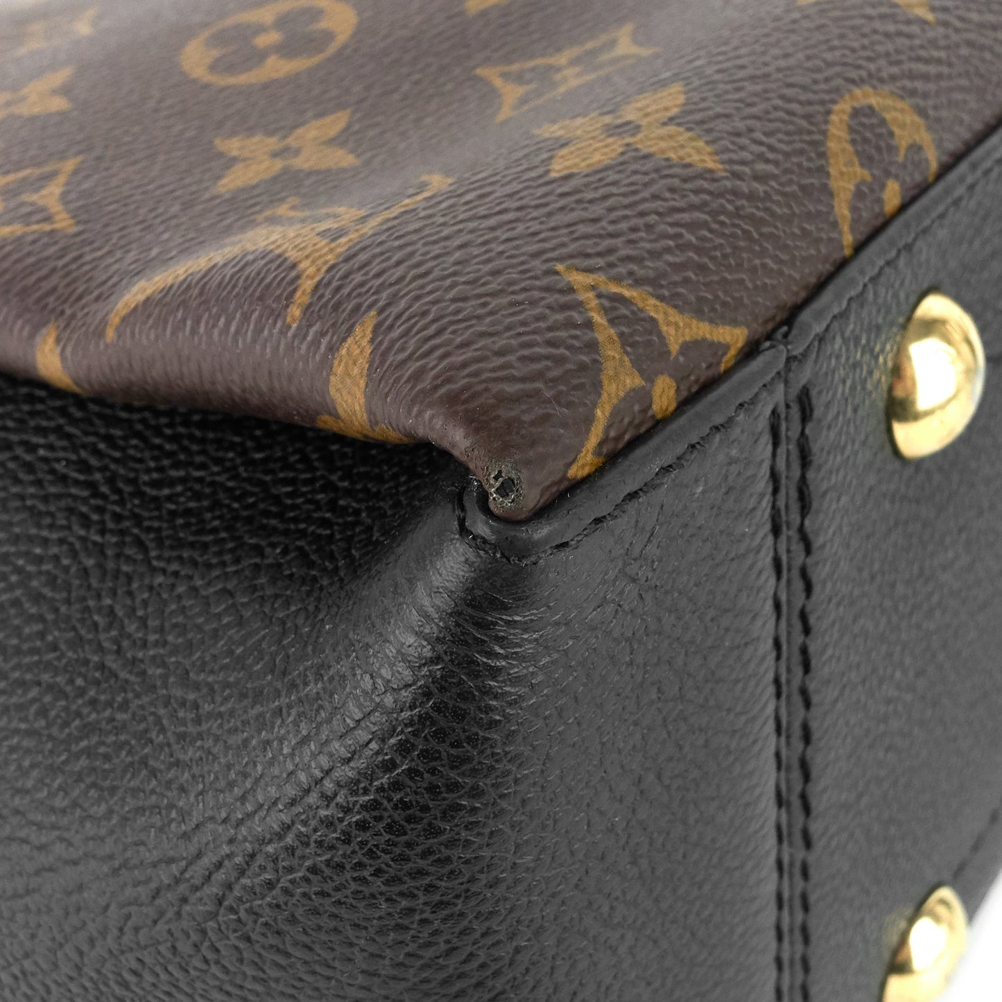 Louis Vuitto SurÃ¨ne MM Monogram Canvas and Calfskin Leather Tote Bag