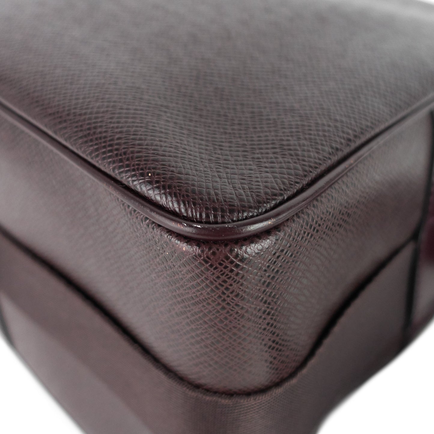 Louis Vuitto Reporter PM Taiga Leather Messenger Bag