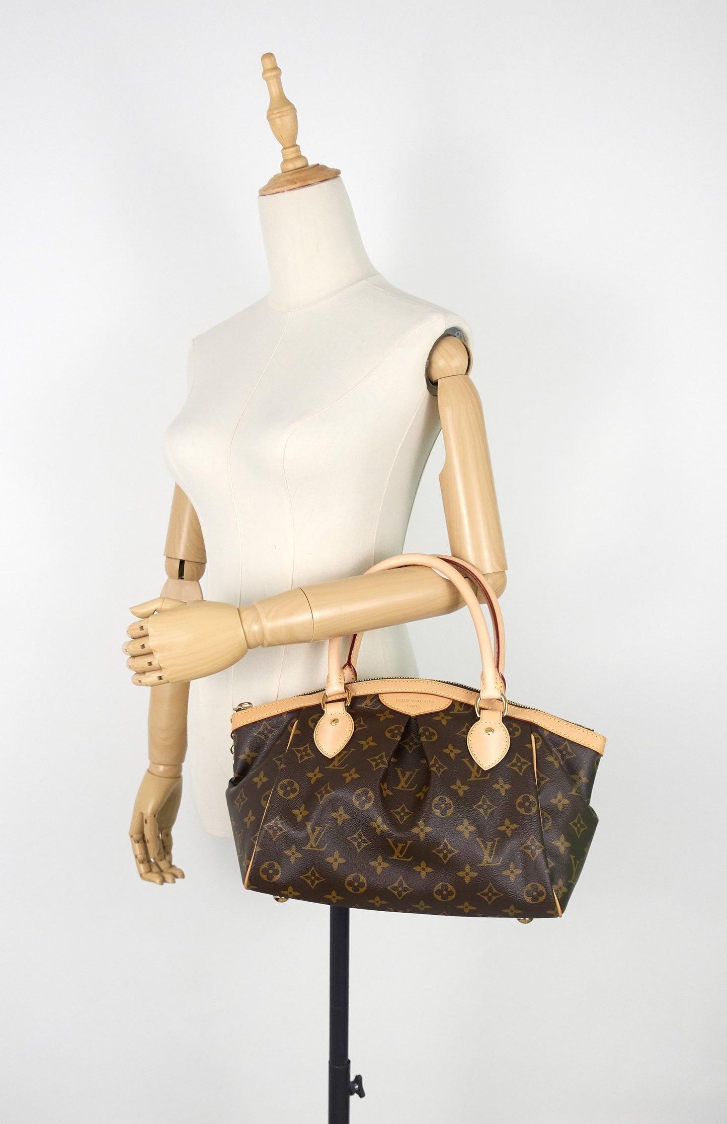 Louis Vuitto Tivoli PM Monogram Canvas Bag
