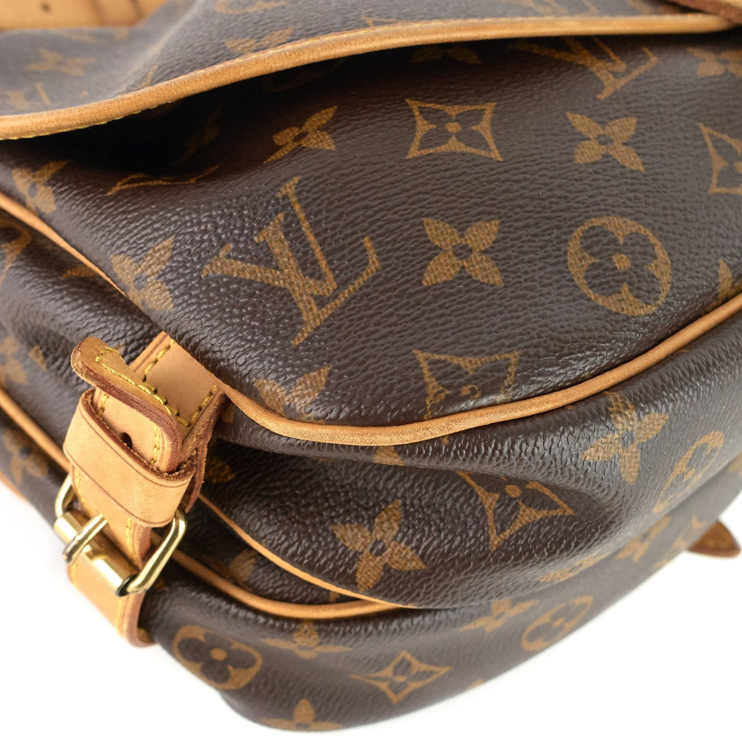 Louis Vuitto Saumur 30 Monogram Canvas Bag