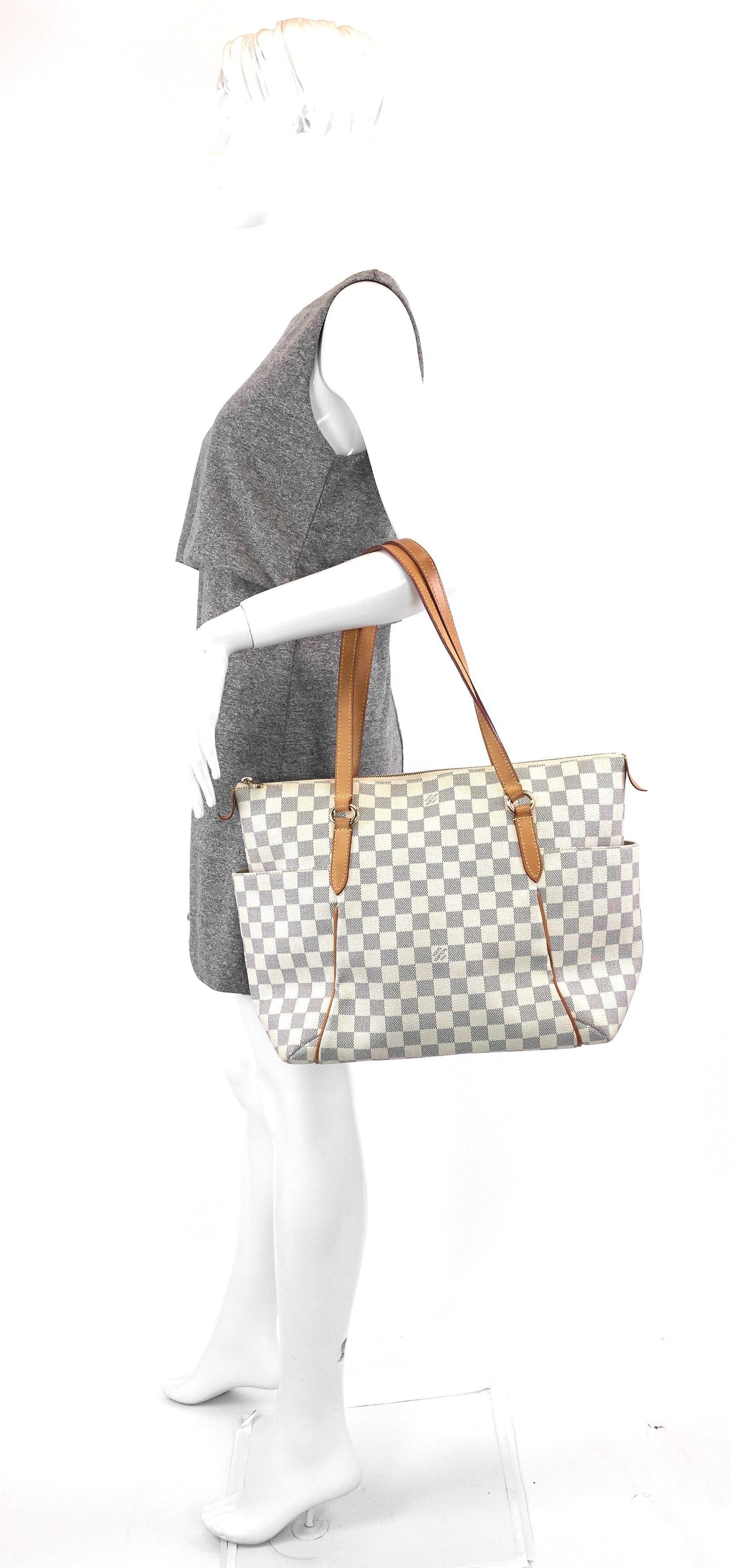 Louis Vuitto Totally MM Damier Azur Canvas Bag