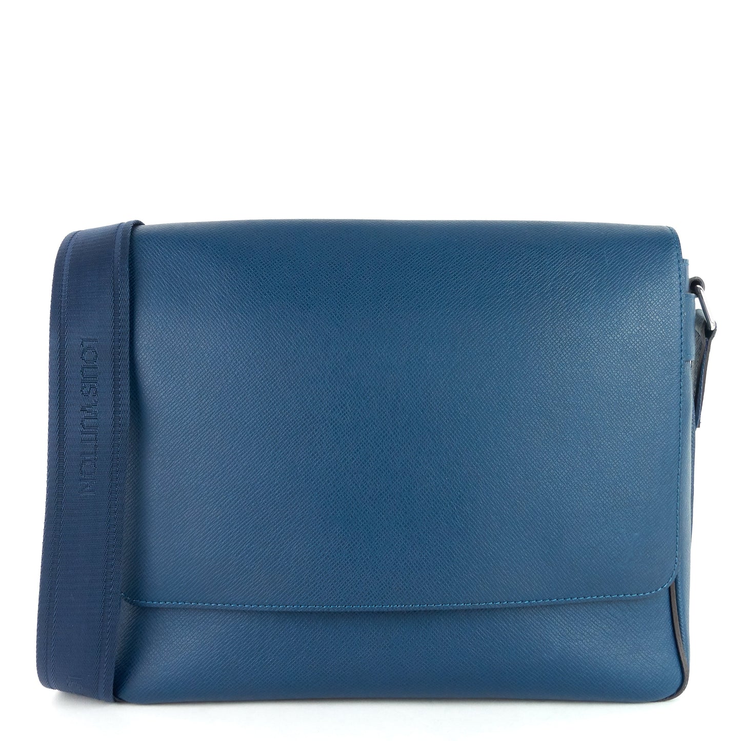 Louis Vuitto Roman MM Taiga Leather Messenger Bag