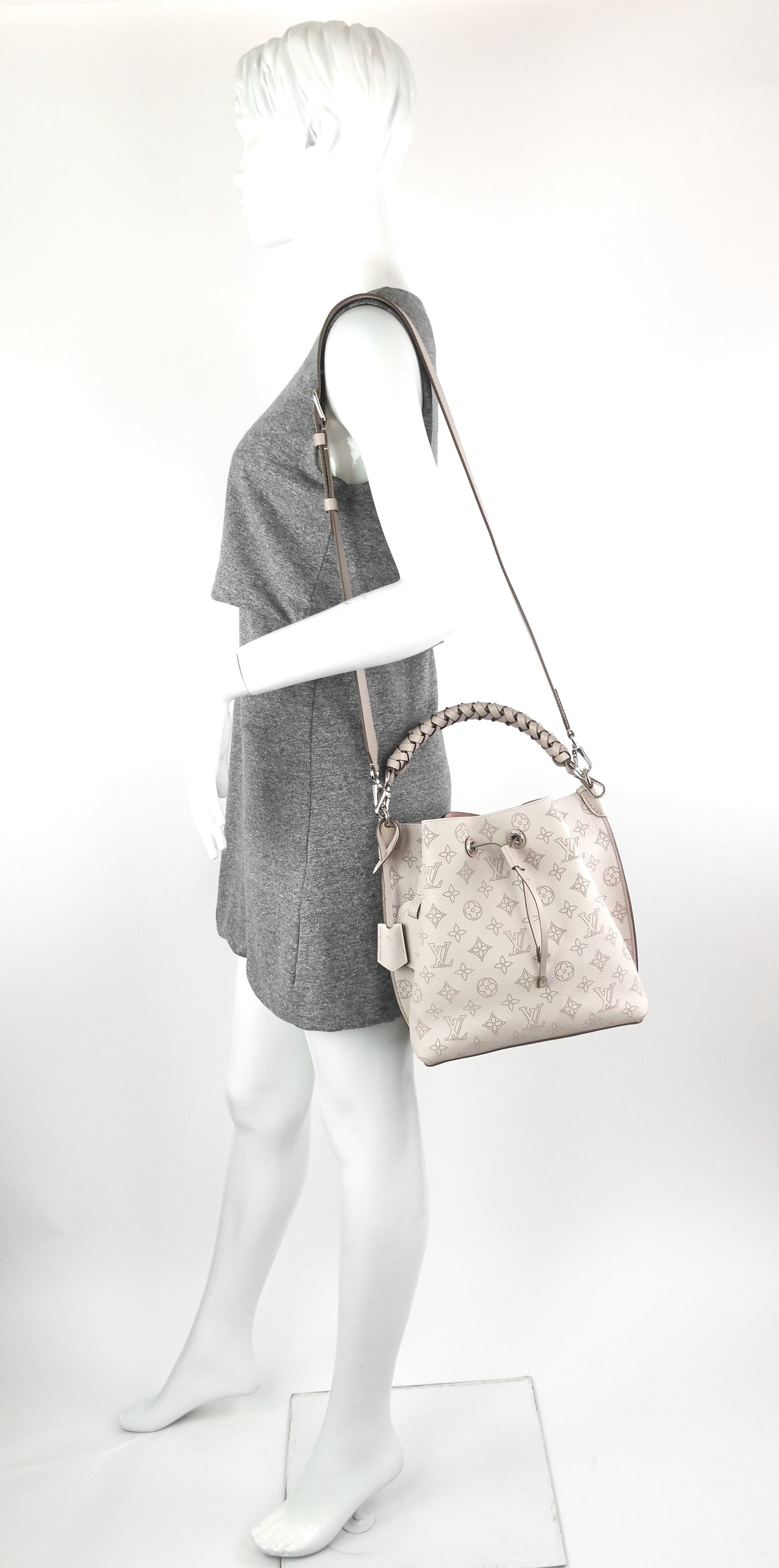 Louis Vuitto Muria Mahina Calfskin Hobo Bag