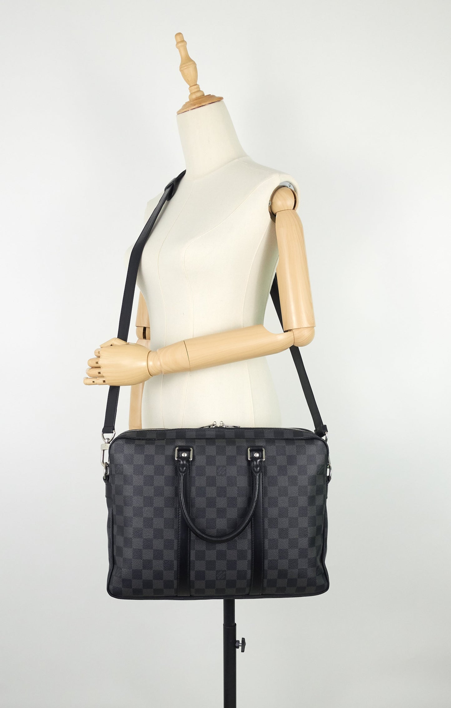 Louis Vuitto Porte-Documents Voyage PM Damier Graphite Canvas Briefcase Bag