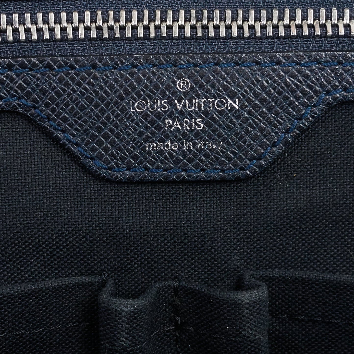 Louis Vuitto Vassili PM Taiga Leather Briefcase Bag