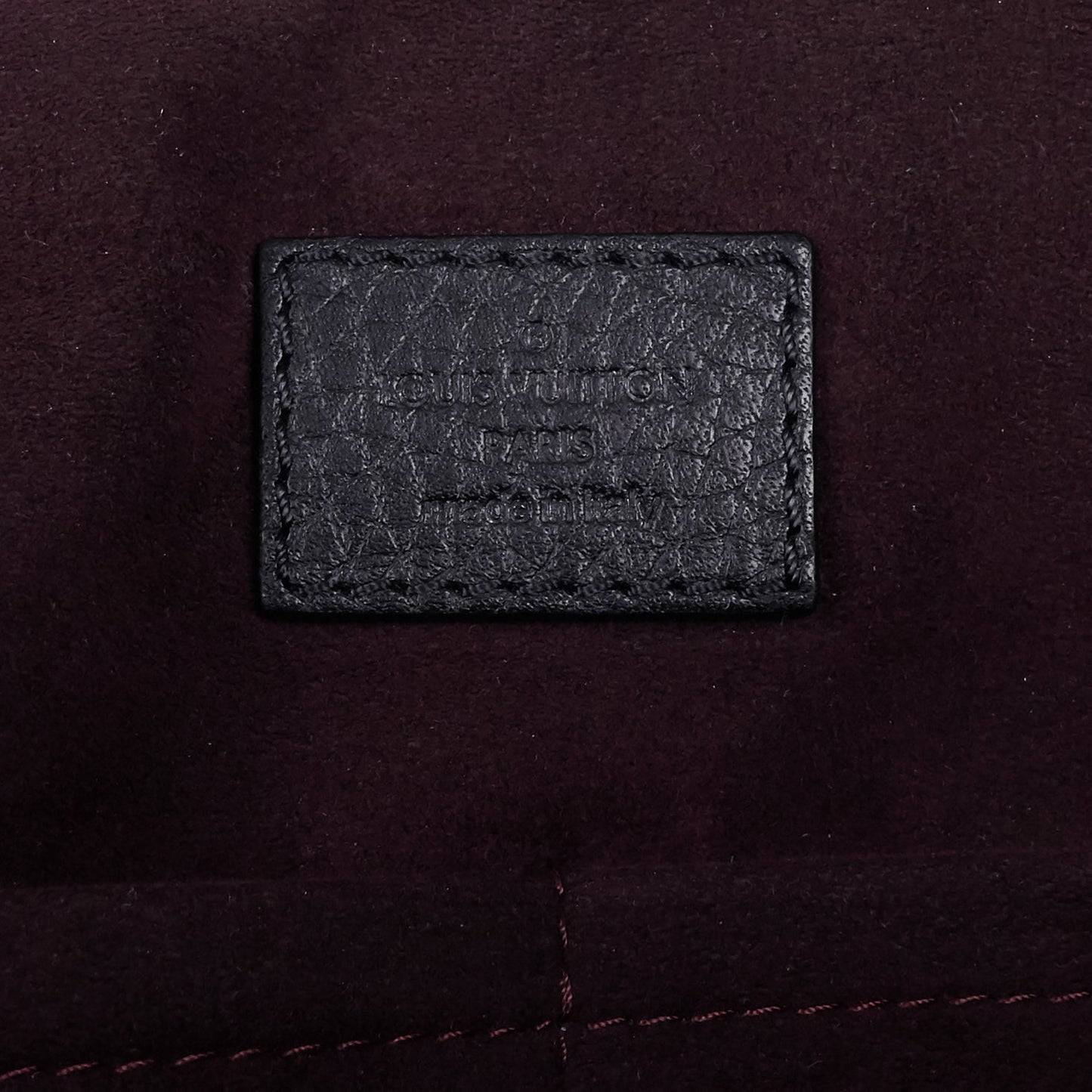 Louis Vuitto Armand Taurillon Leather Messenger Bag