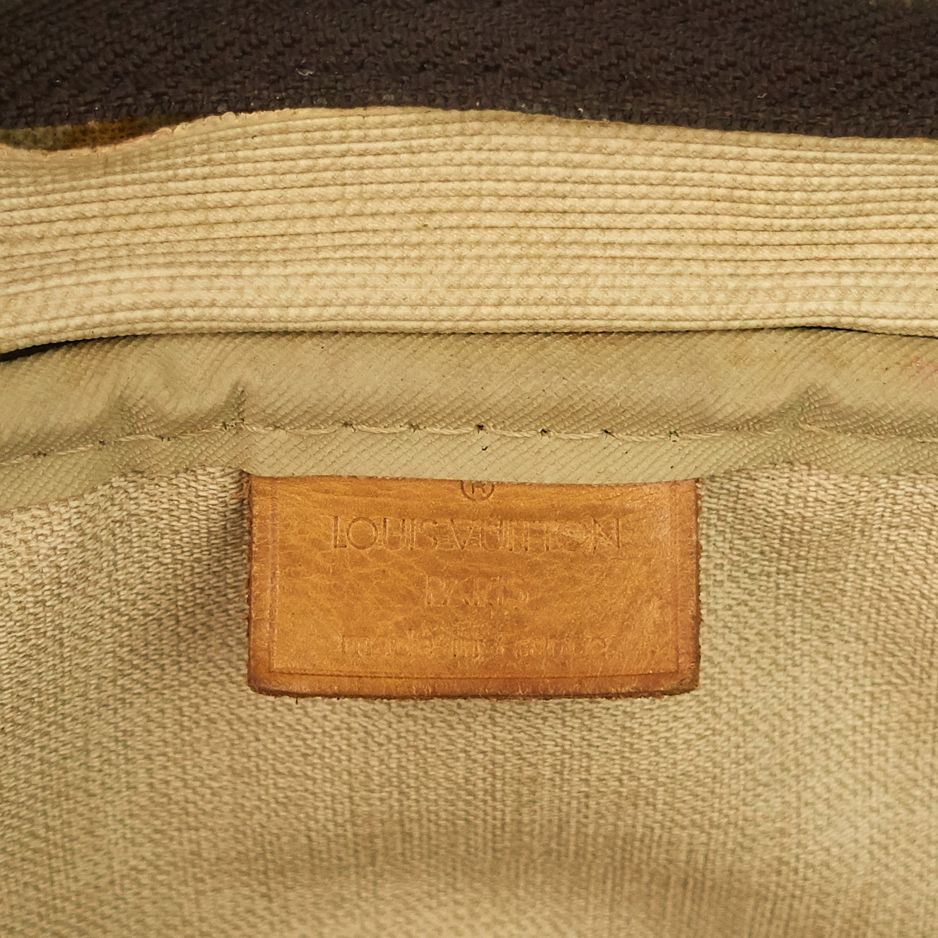 Louis Vuitto Deauville Monogram Canvas Bag