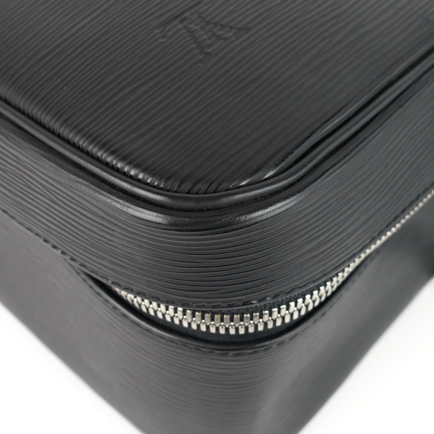 Louis Vuitto Sirius 45 Black Epi Leather Case