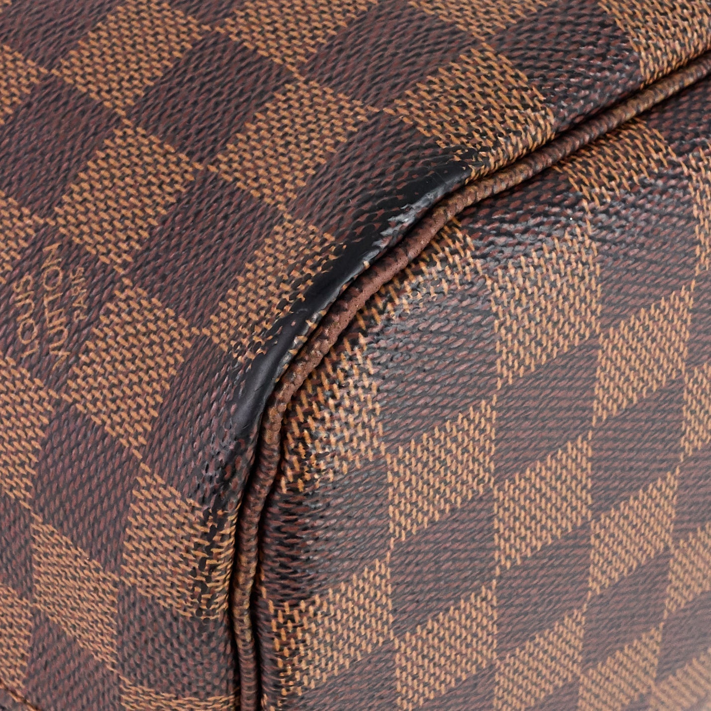 Louis Vuitto Neverfull MM Damier Ebene Tote Bag