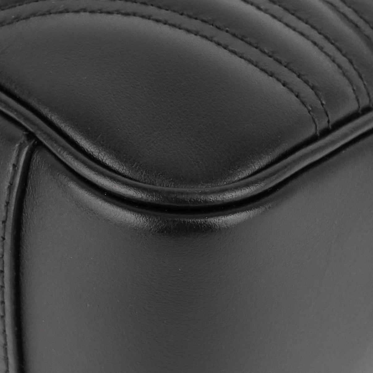 Gucci GG Marmont Small MatelassÃ© Calfskin Top Handle Shoulder Bag