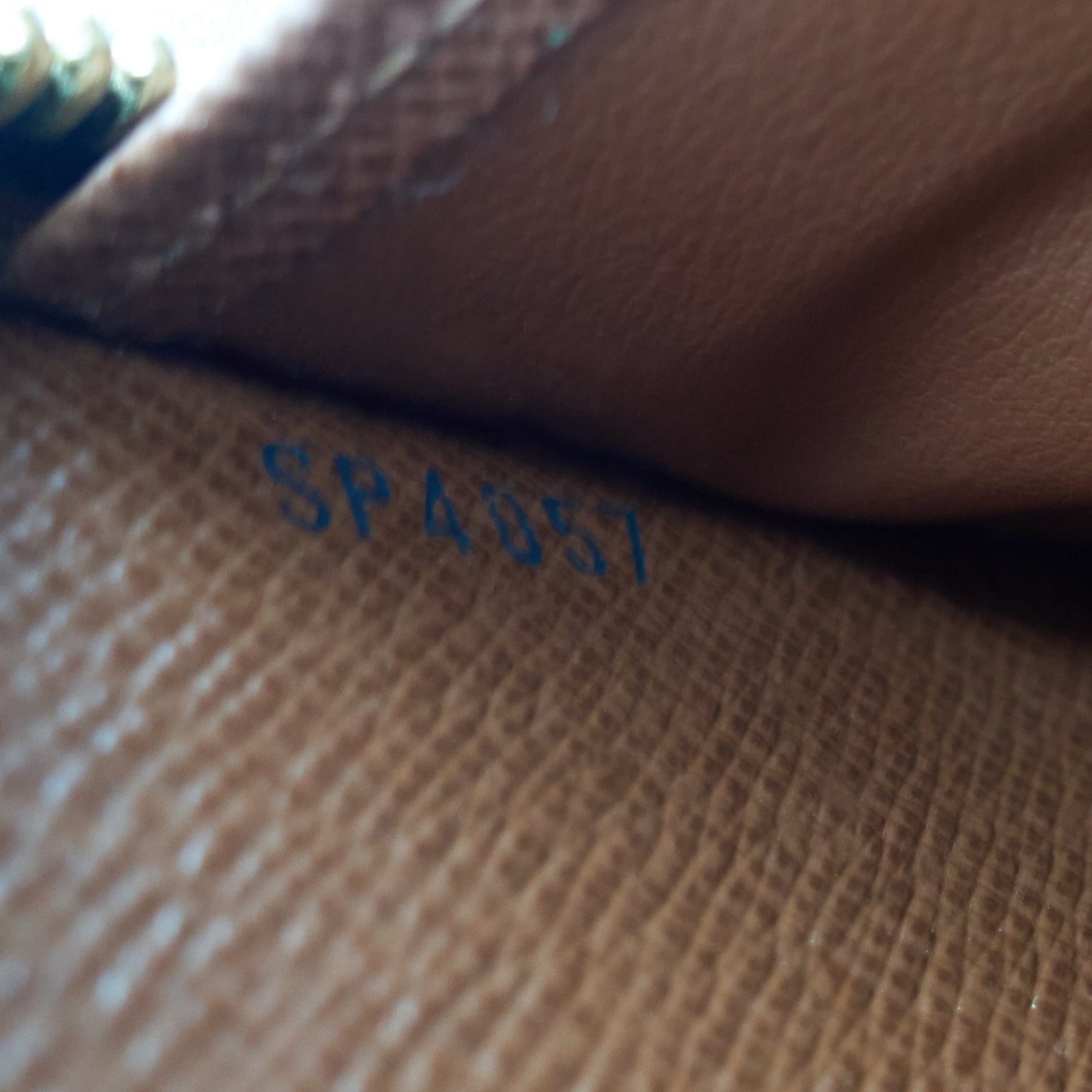 Louis Vuitto Louis Vuitton Zippy Monogram Canvas Wallet