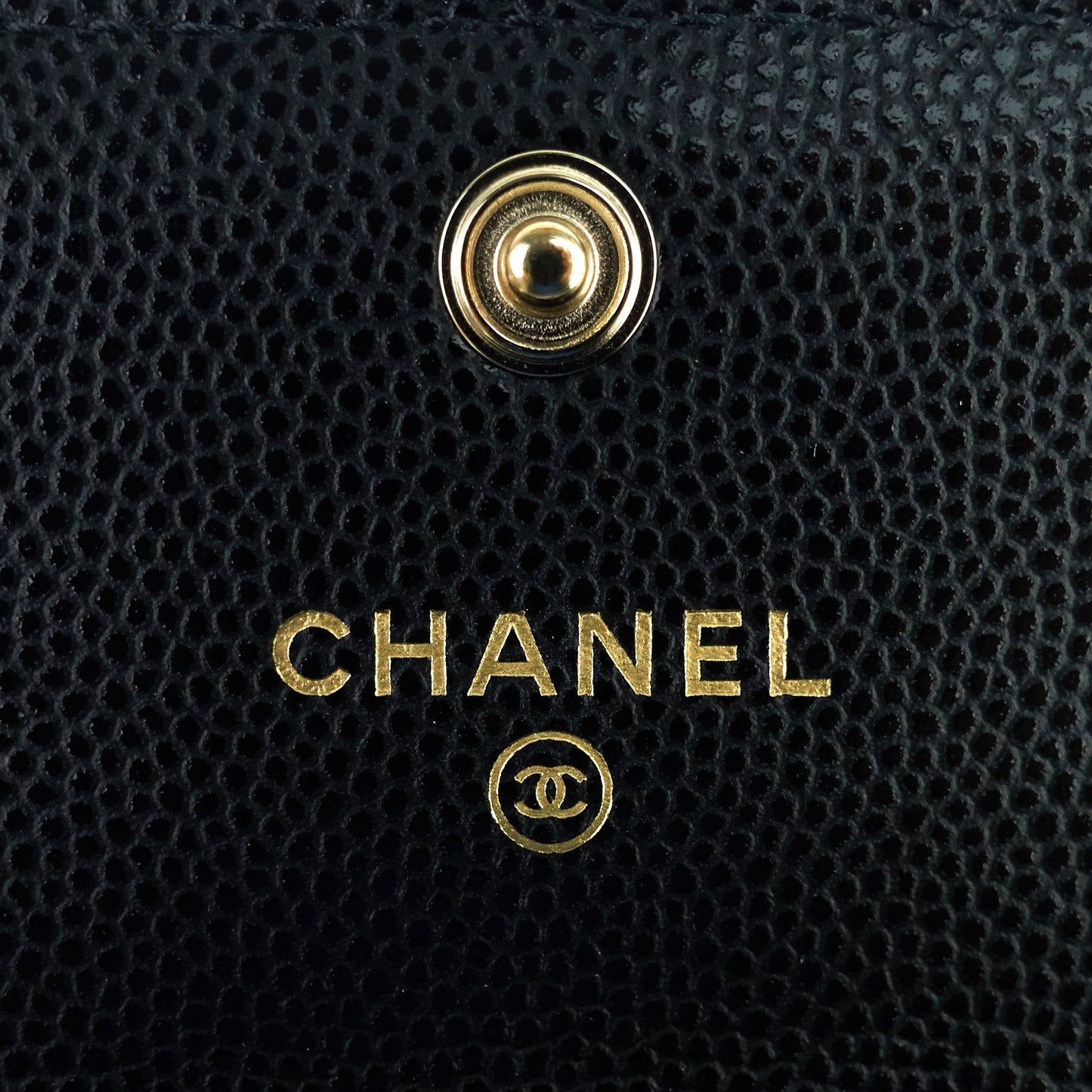Chanel 23P XL Caviar Leather Card Holder
