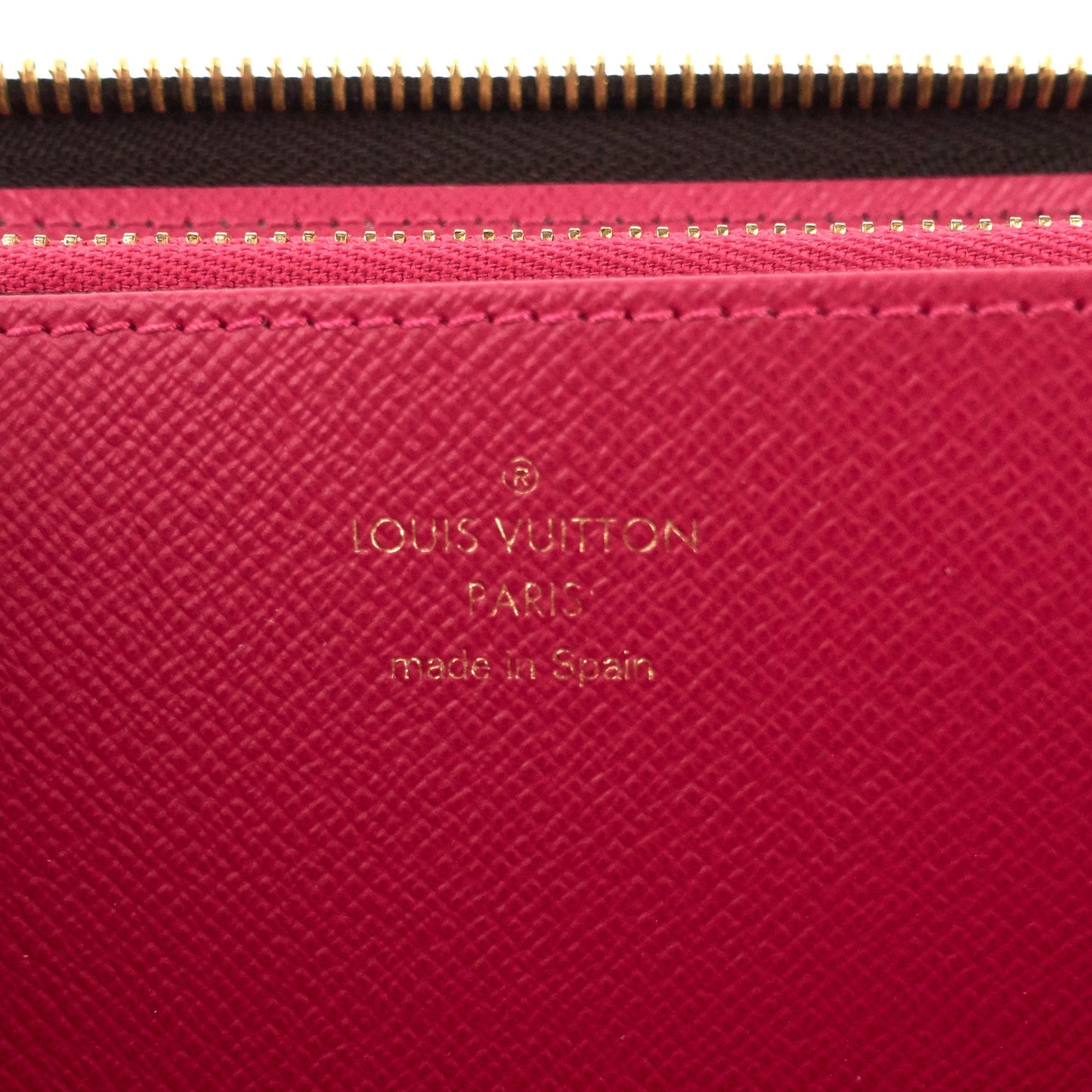 Louis Vuitto Zippy 2021 Hollywood Animations Monogram Canvas Wallet