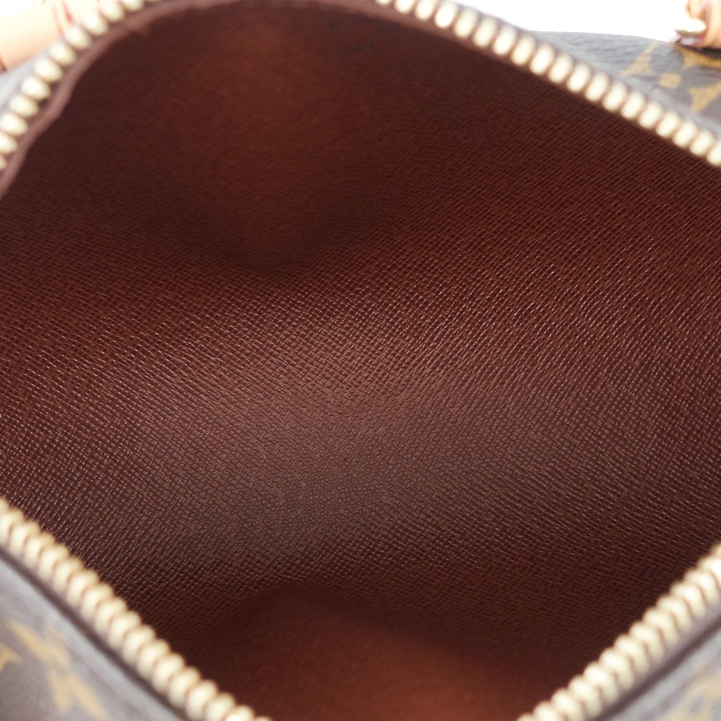 Louis Vuitto Papillon 19 NM Monogram Canvas Bag