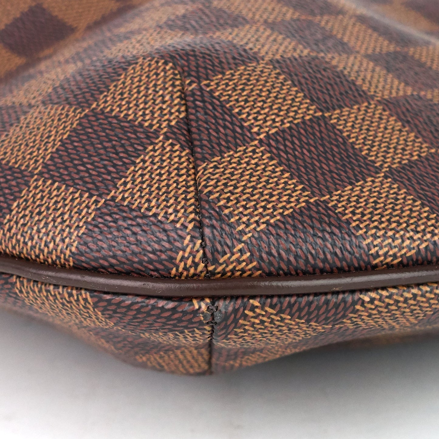 Louis Vuitto Bloomsbury GM Damier Ebene Canvas Crossbody Bag