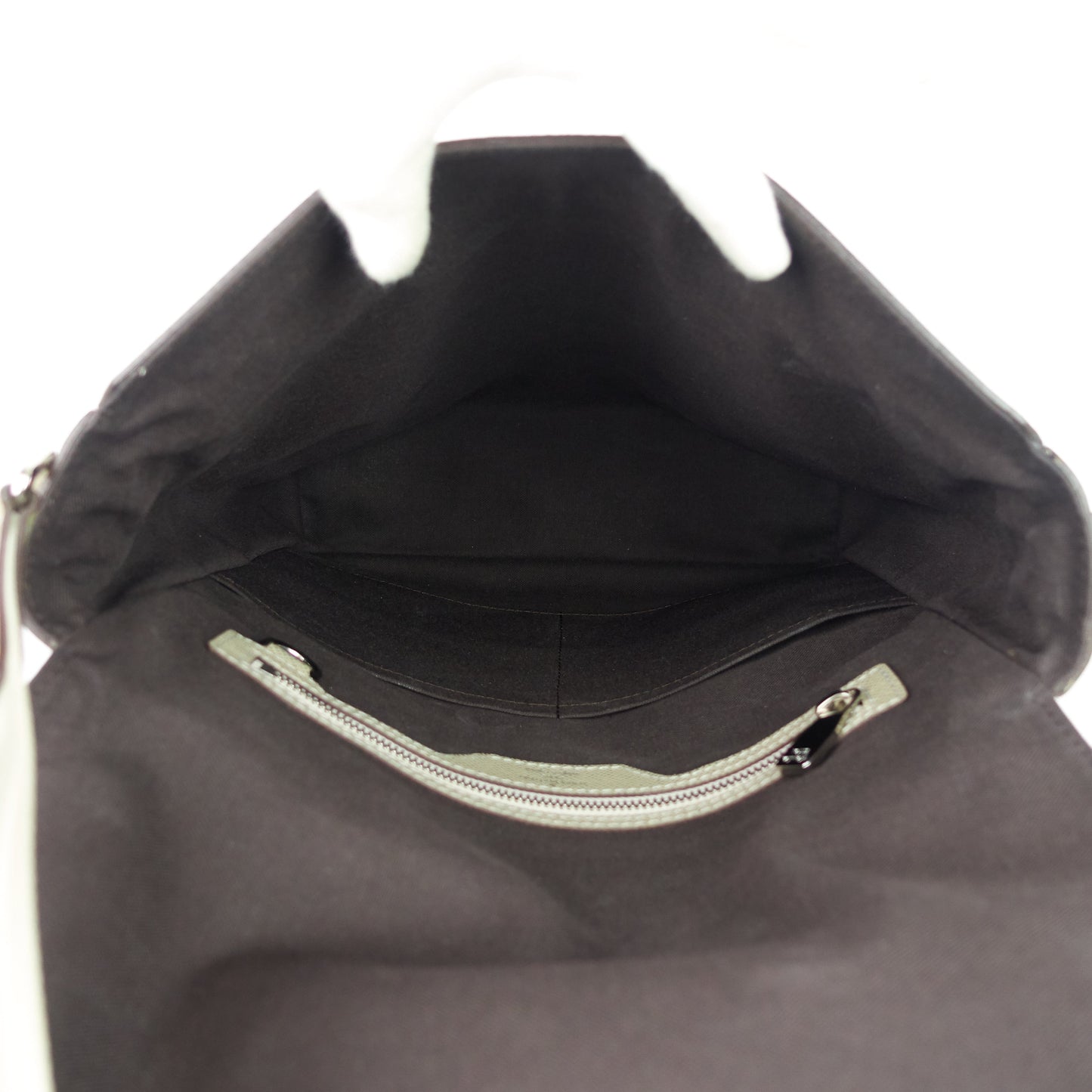 Louis Vuitto Milo Taiga Leather Messenger Bag