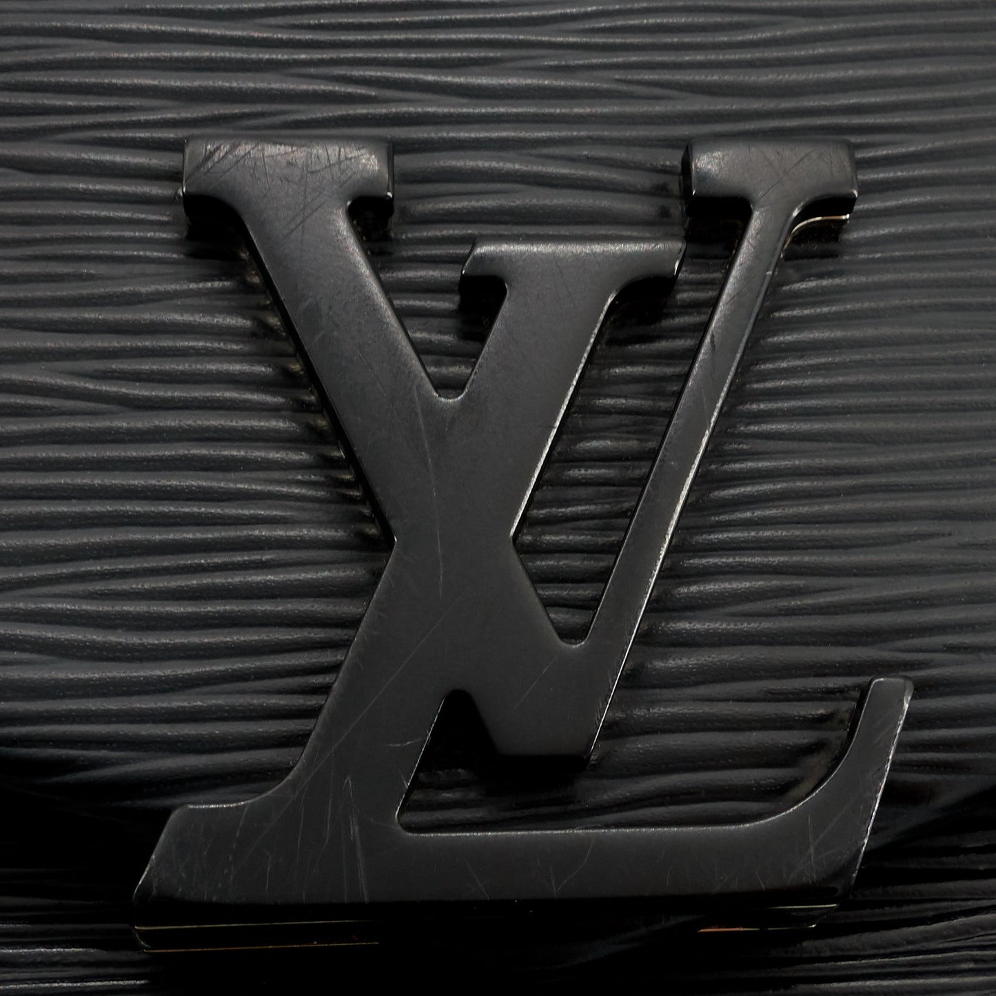 Louis Vuitto Pochette Grenelle Black Epi Leather Bag