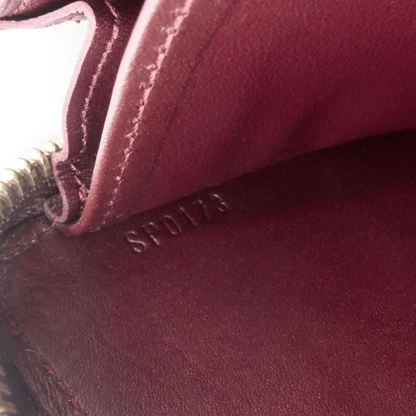 Louis Vuitto Zippy Monogram Vernis Leather Wallet