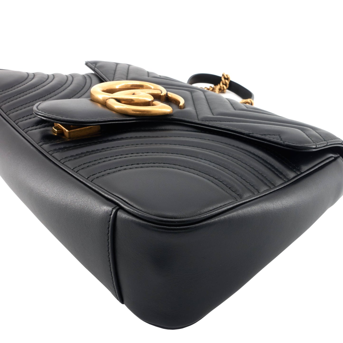 Gucci Marmont Medium MatelassÃ© Leather Shoulder Bag