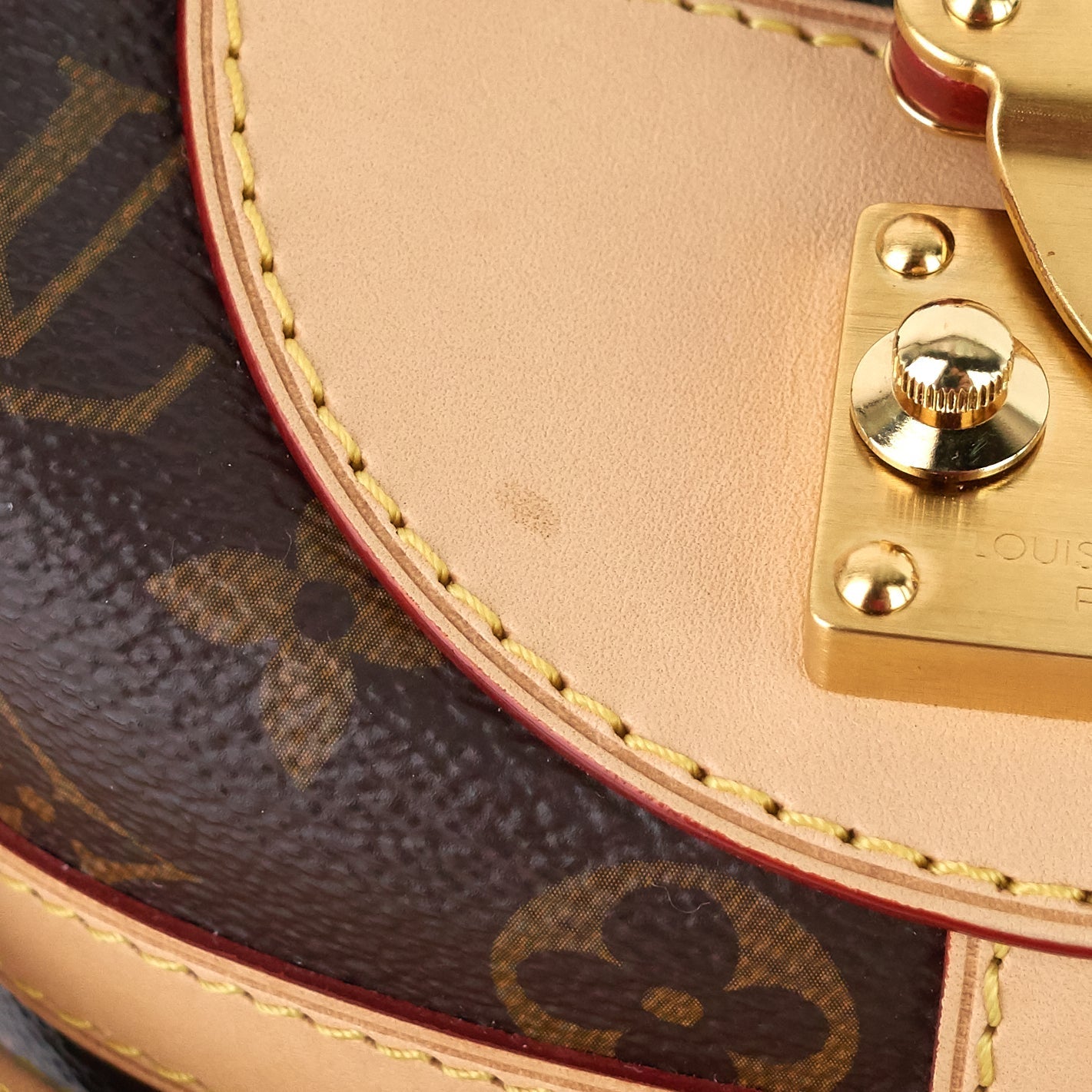 Louis Vuitto Duffle Monogram Canvas Bucket Bag