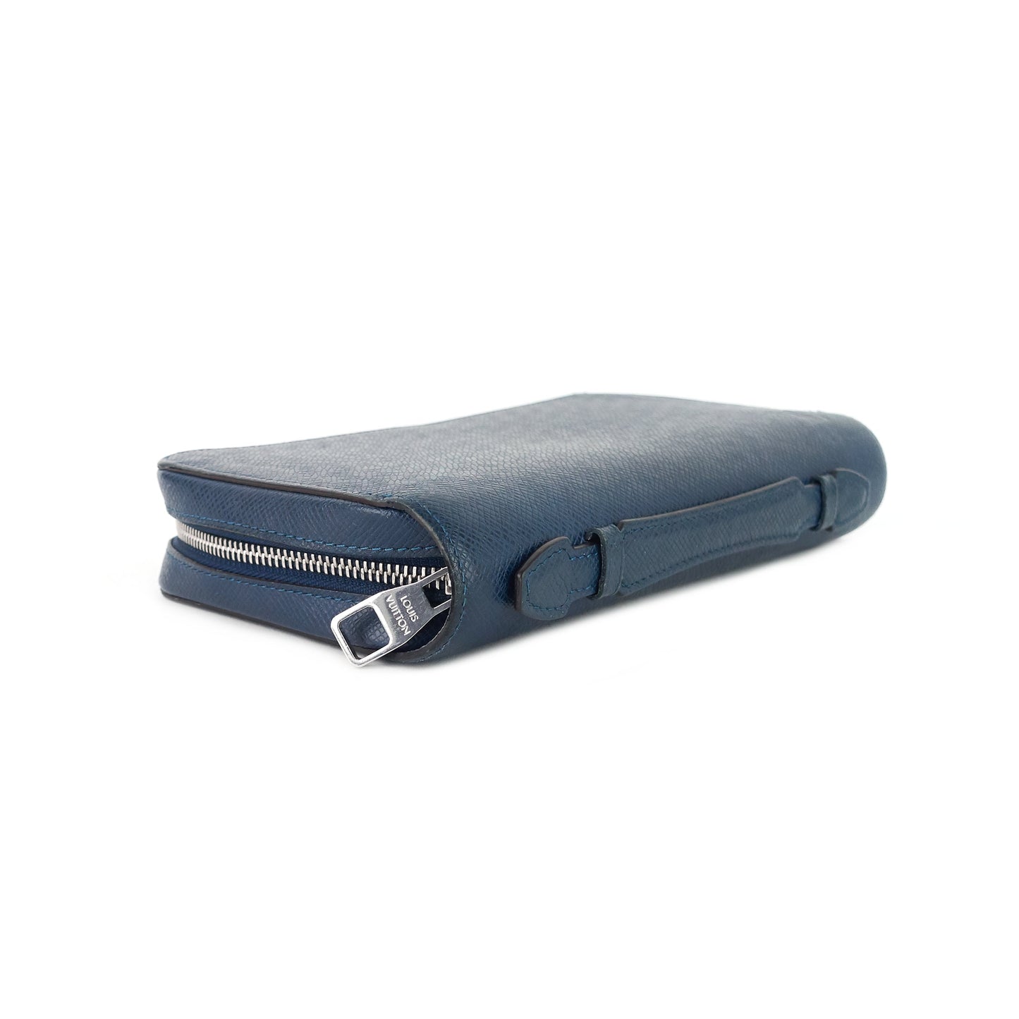 Louis Vuitto Zippy XL Taiga Leather Organizer Wallet