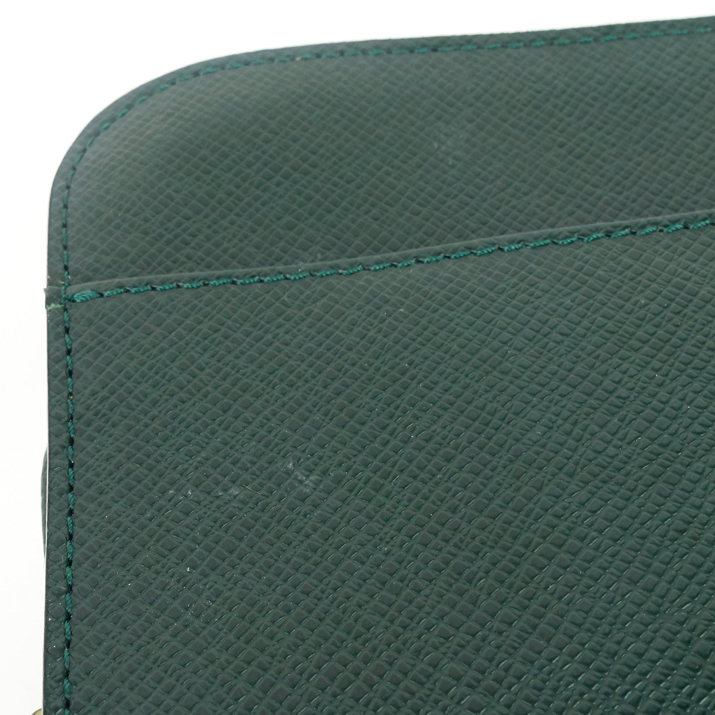 Louis Vuitto Pochette Baikal Epicea Taiga Leather Bag