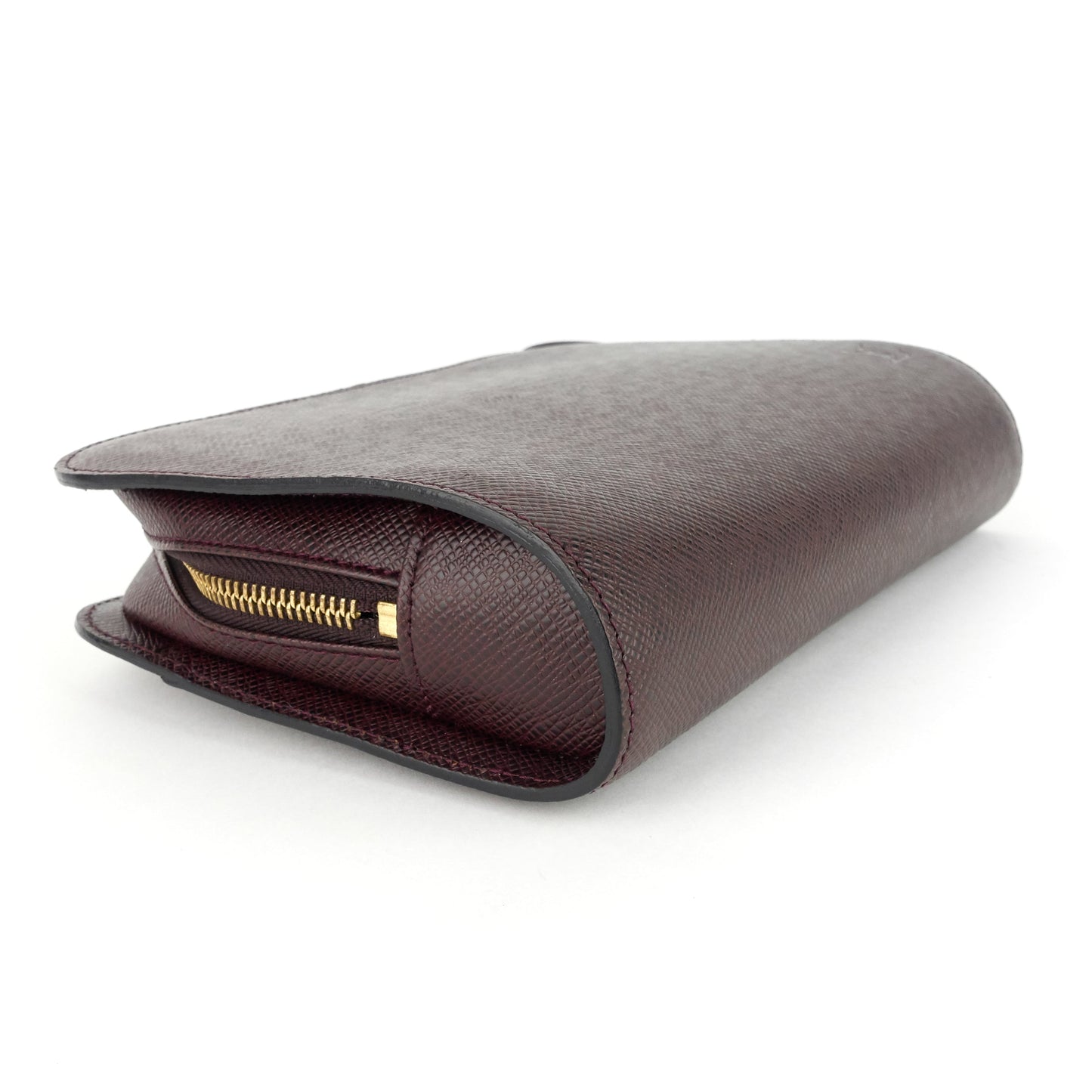 Louis Vuitto Pochette Baikal Acajou Taiga Leather Bag